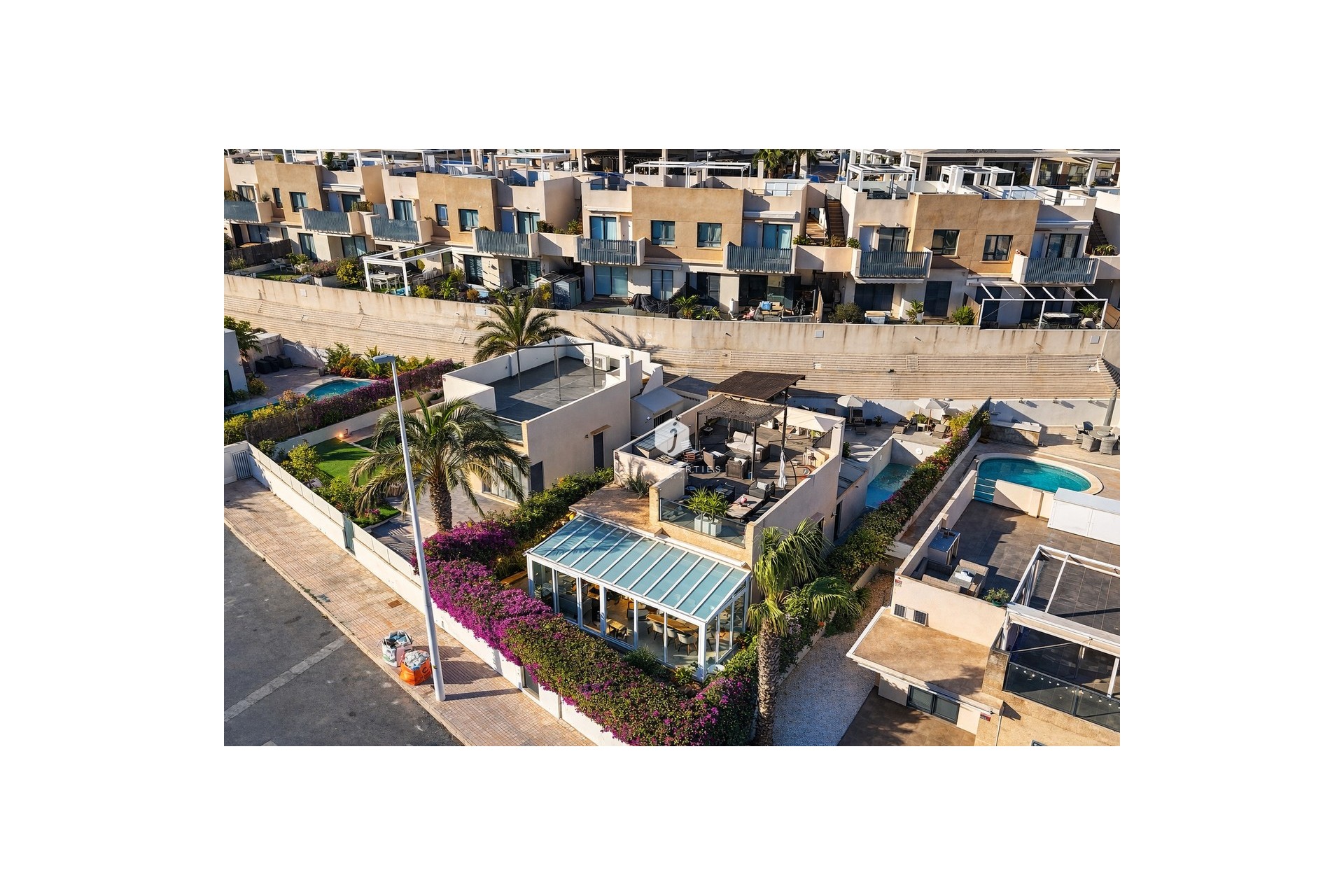 Resale - Villa -
La Zenia - Costa Blanca