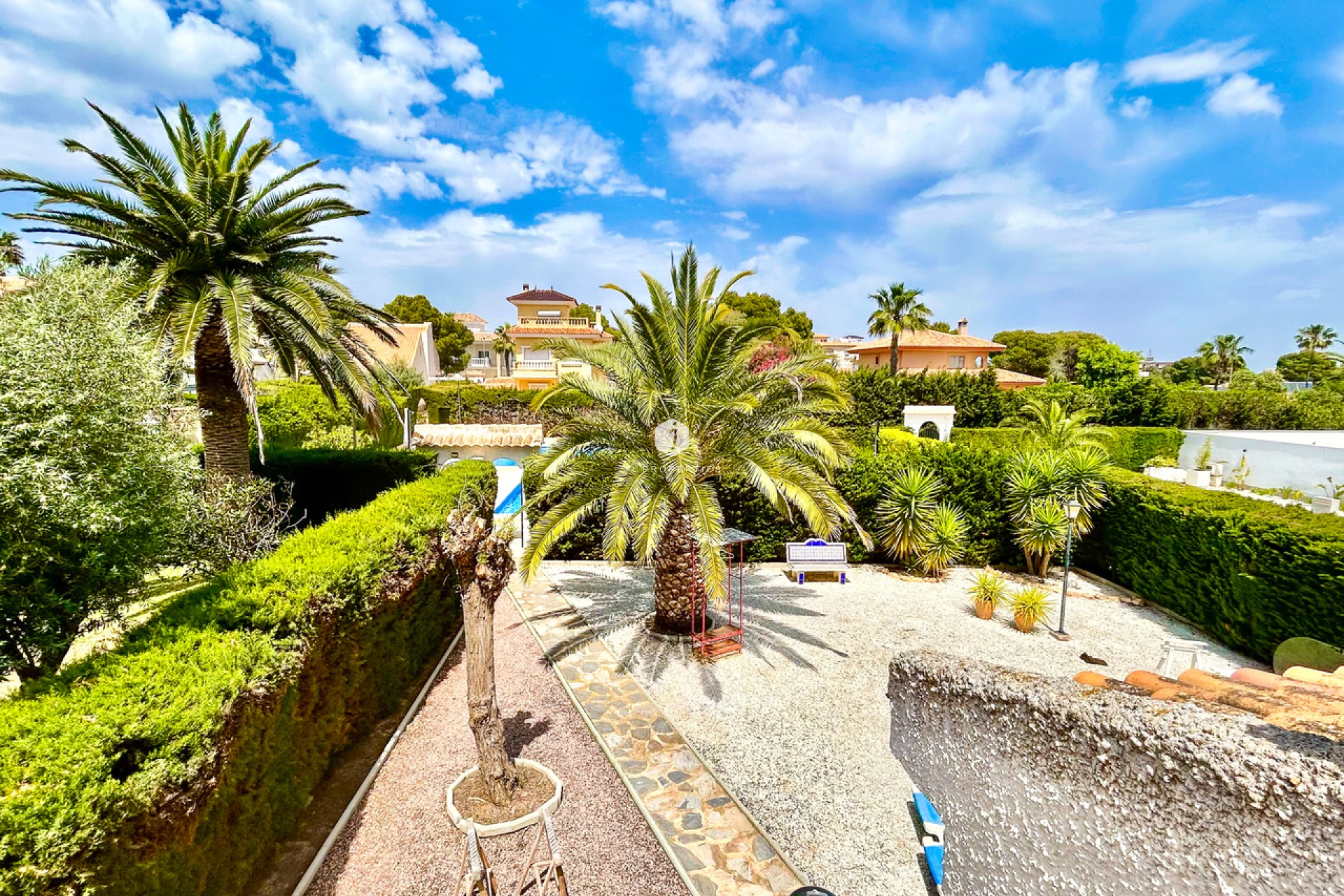 Resale - Villa -
La Zenia - Costa Blanca