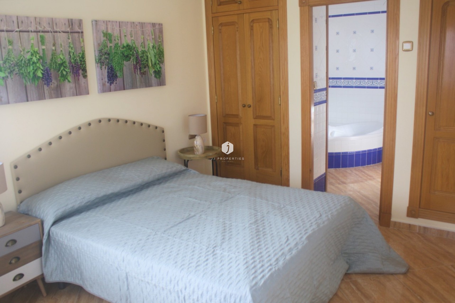 Resale - Villa -
Los Altos - Costa Blanca