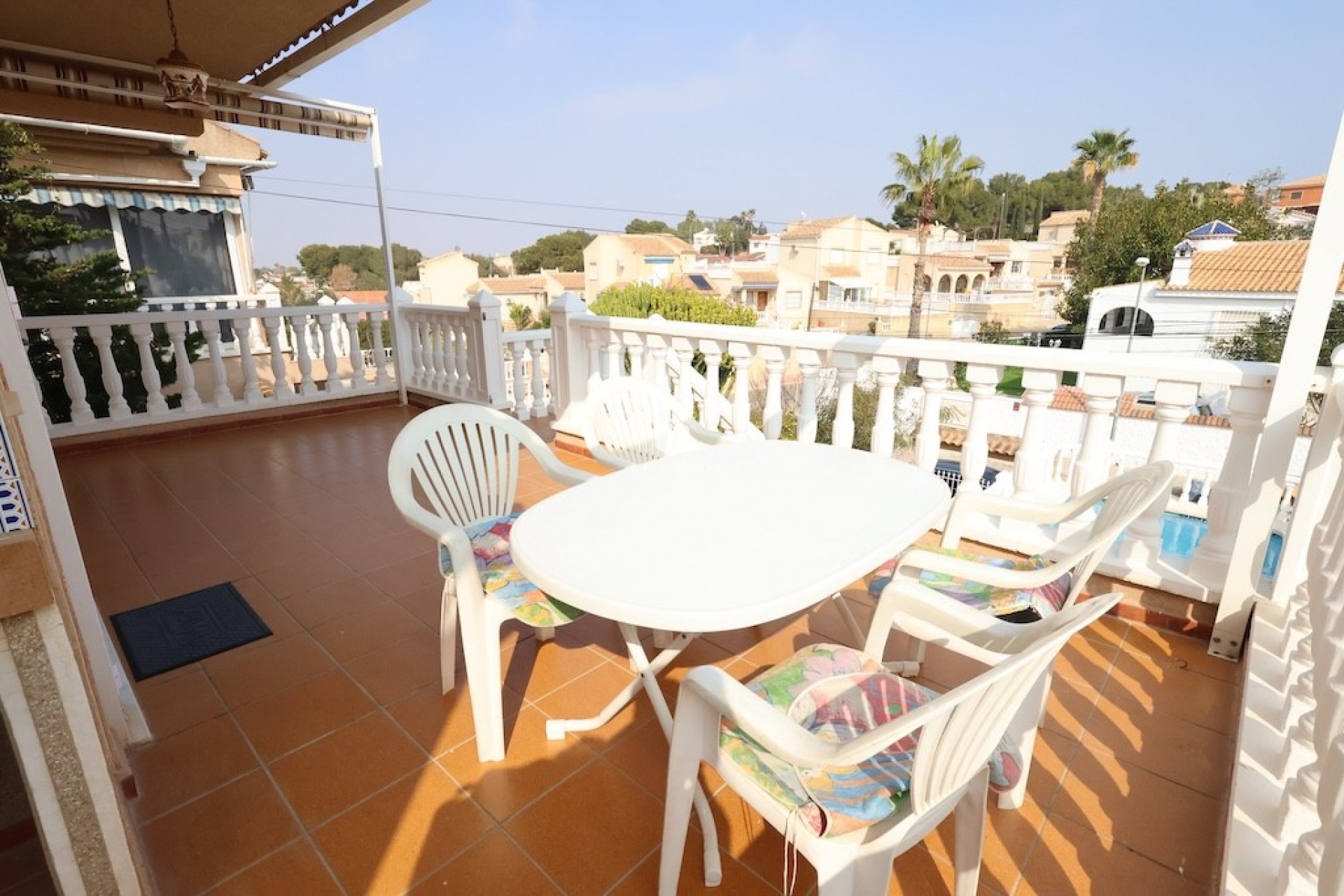 Resale - Villa -
Los Balcones - Costa Blanca
