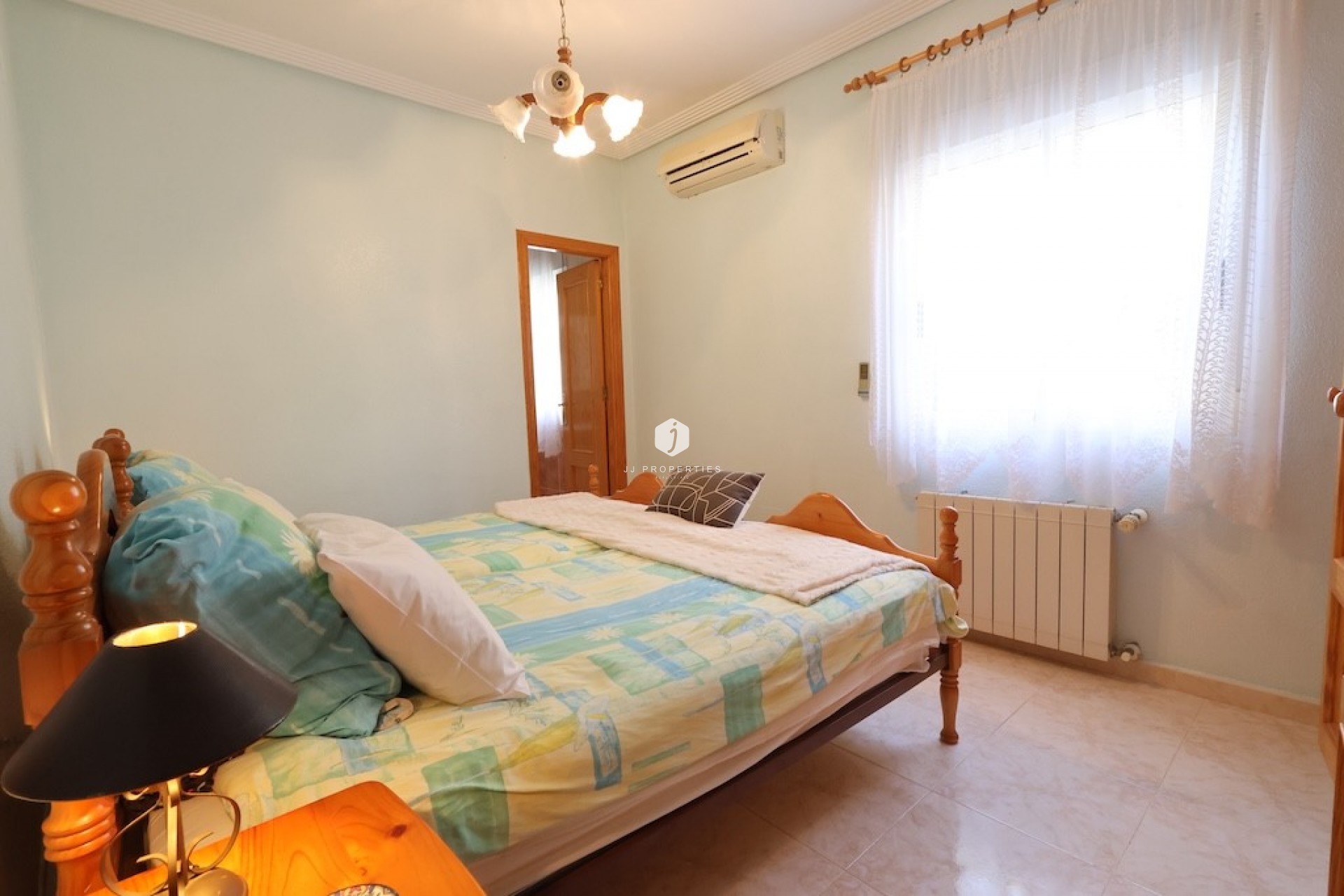 Resale - Villa -
Los Balcones - Costa Blanca