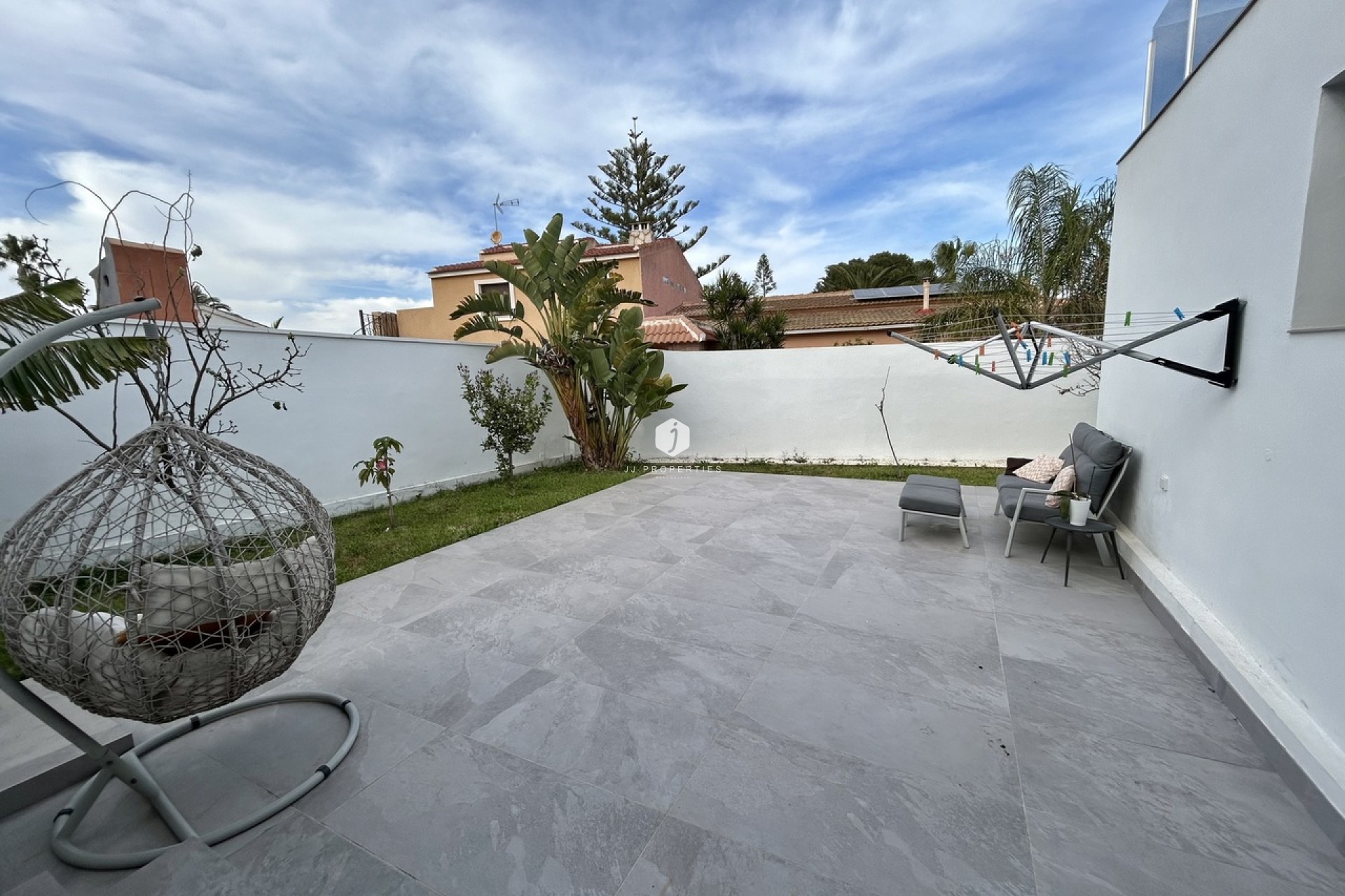 Resale - Villa -
Los Balcones - Costa Blanca