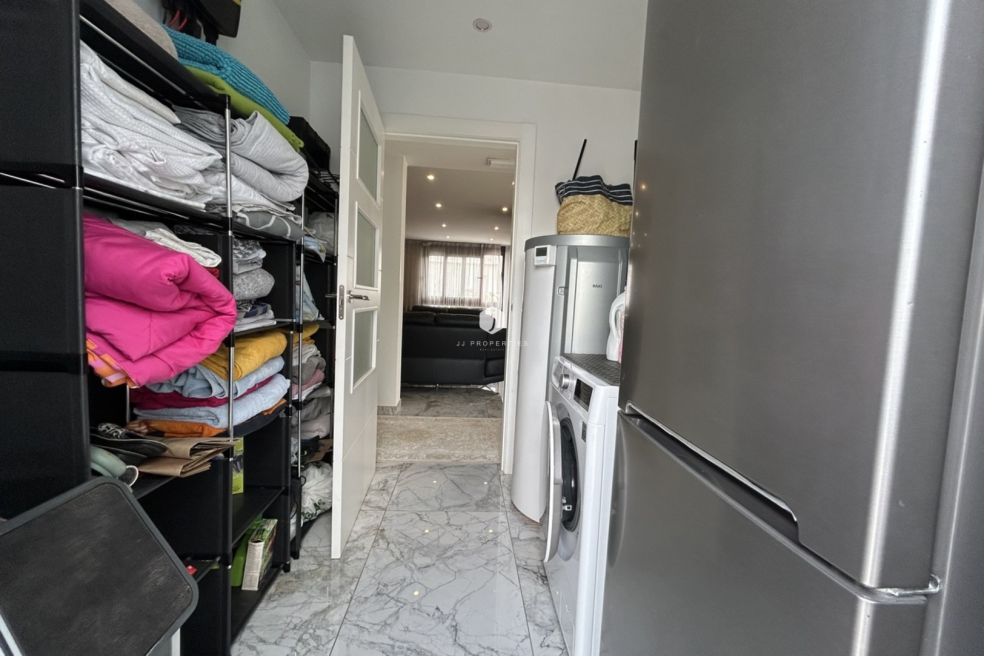 Resale - Villa -
Los Balcones - Costa Blanca