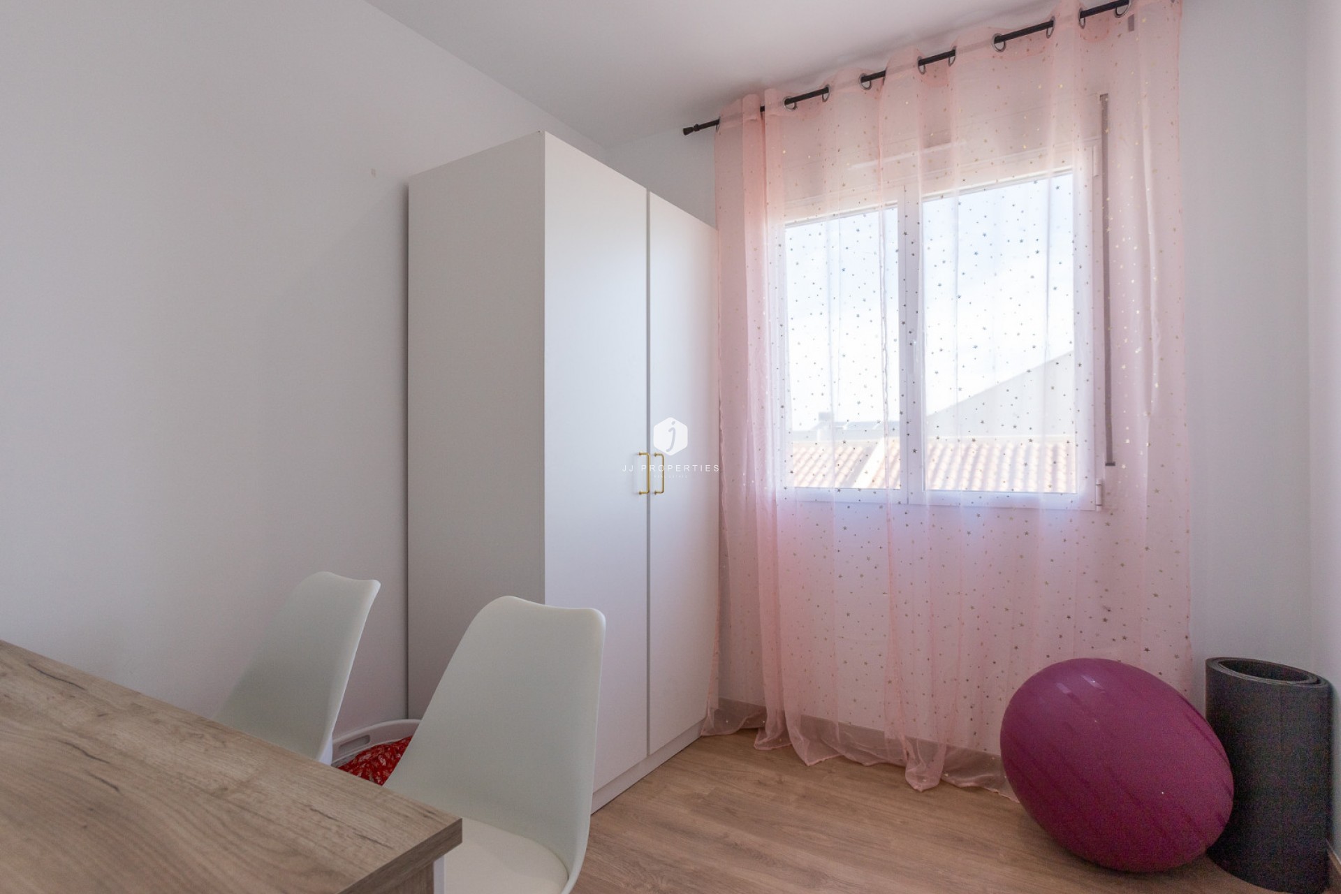 Resale - Villa -
Los Balcones - Costa Blanca