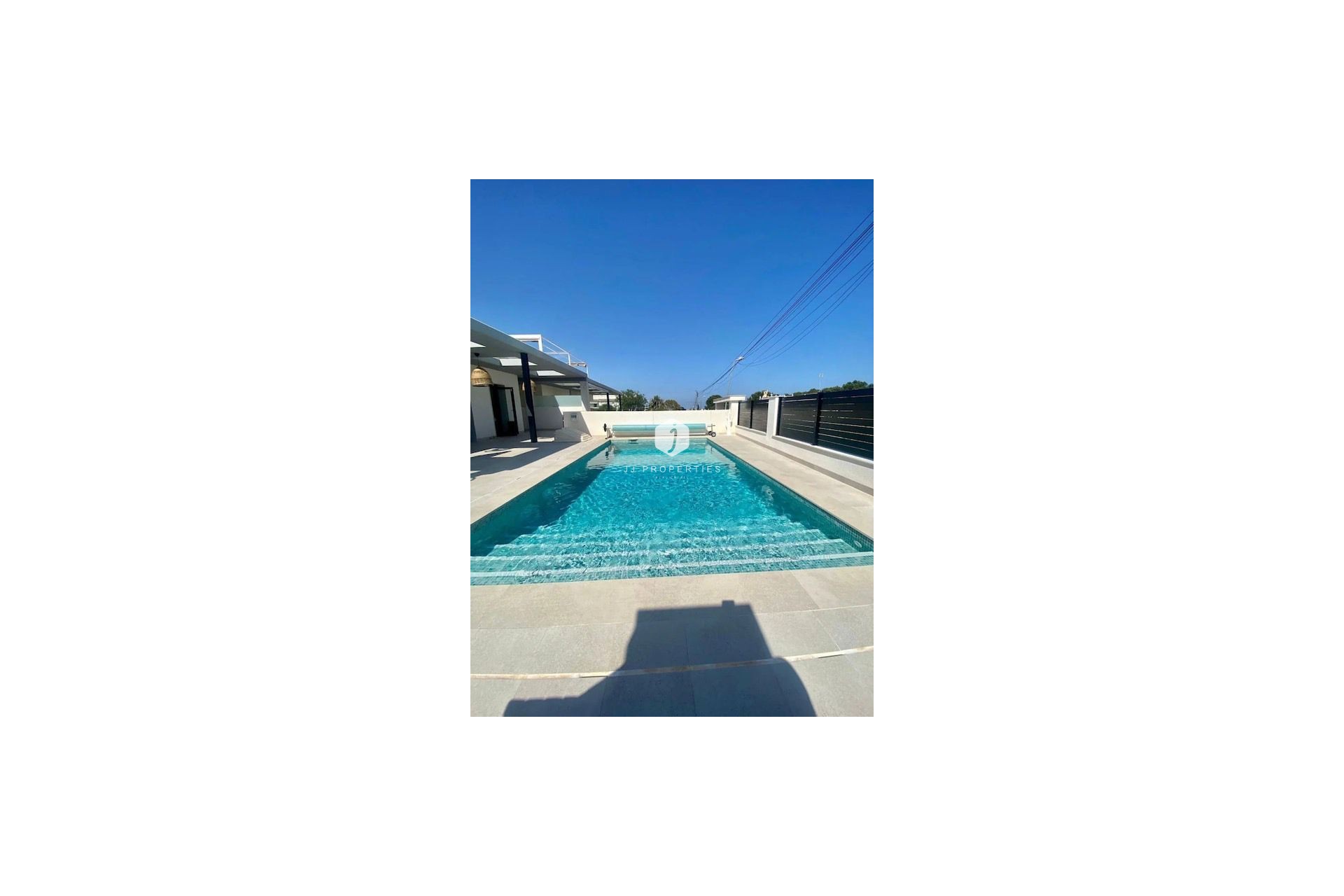 Resale - Villa -
Los Balcones - Costa Blanca