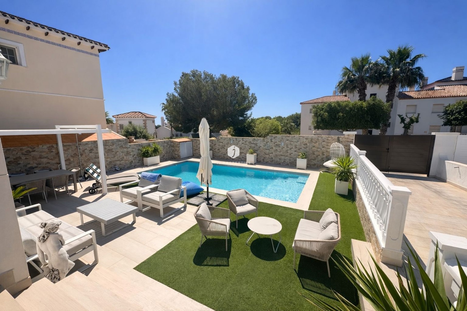 Resale - Villa -
Los Dolses - Inland