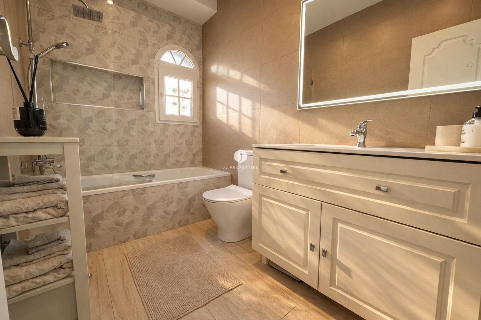 Resale - Villa -
Los Dolses - Inland
