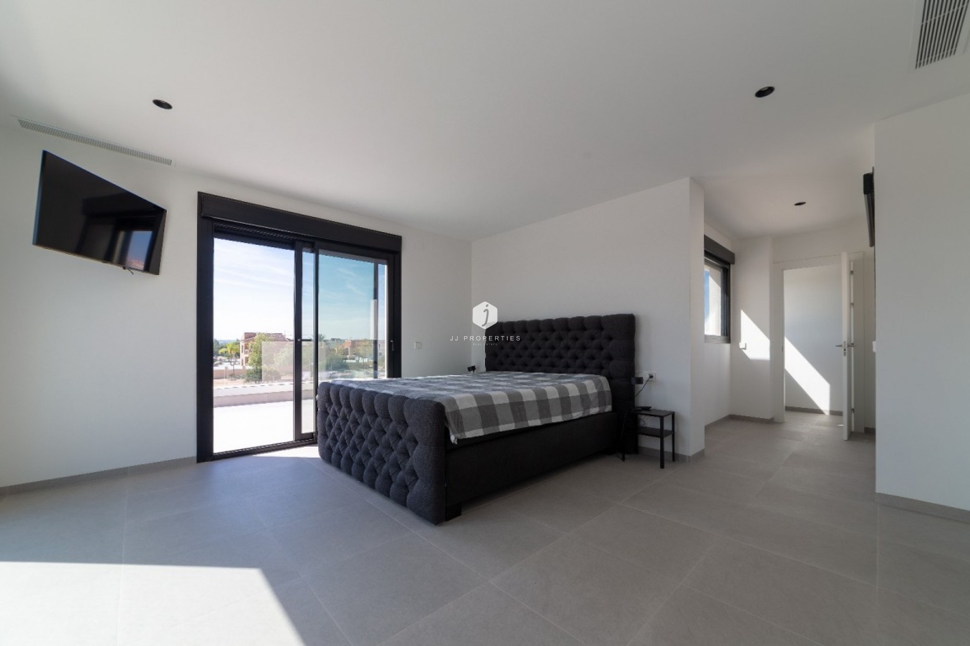 Resale - Villa -
Los Montesinos - Costa Blanca