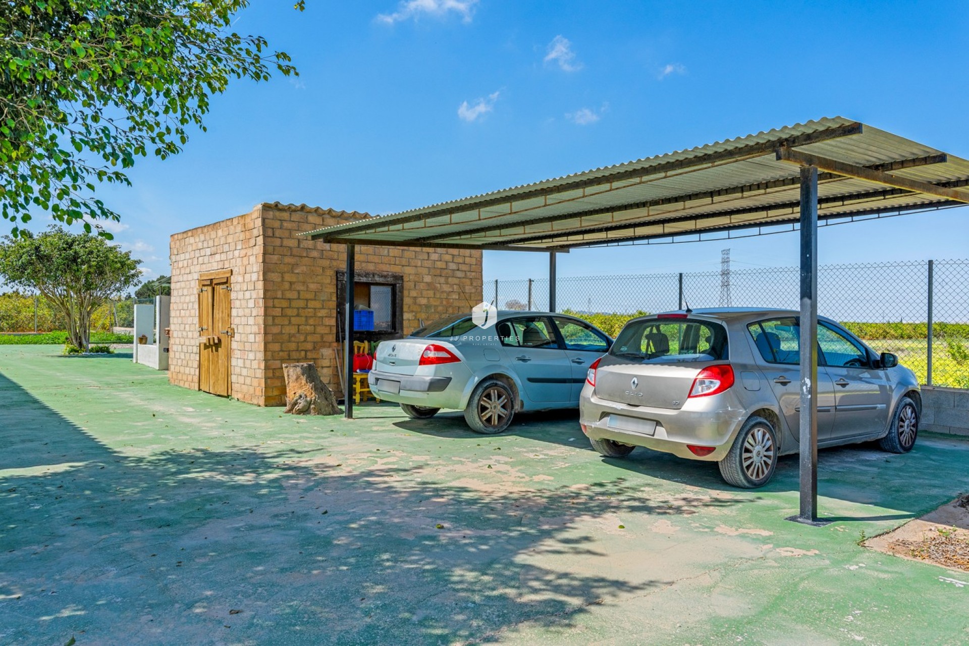 Resale - Villa -
Los Montesinos - Costa Blanca