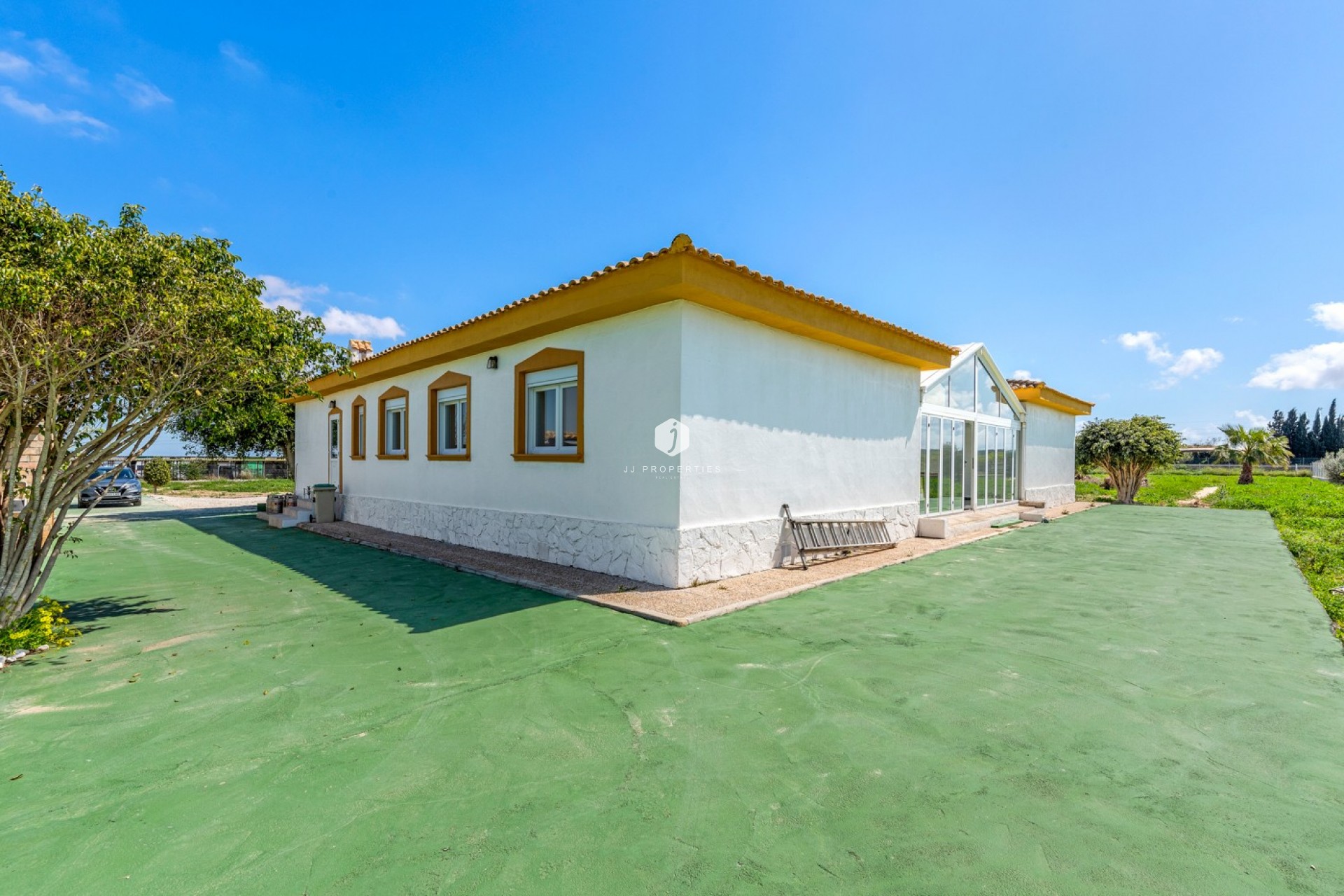 Resale - Villa -
Los Montesinos - Costa Blanca