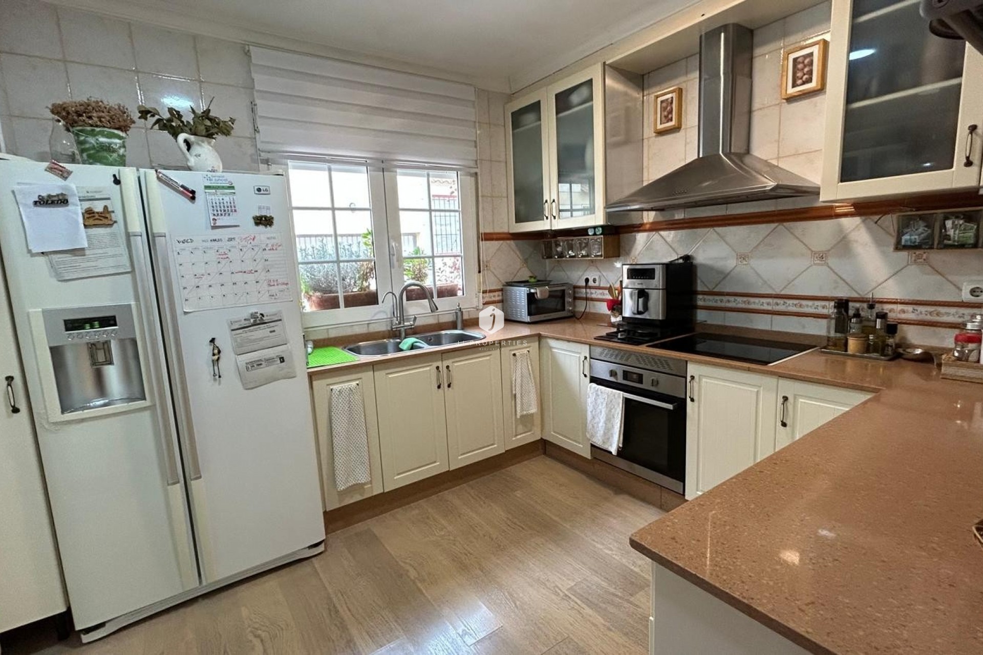 Resale - Villa -
Los Montesinos - Costa Blanca