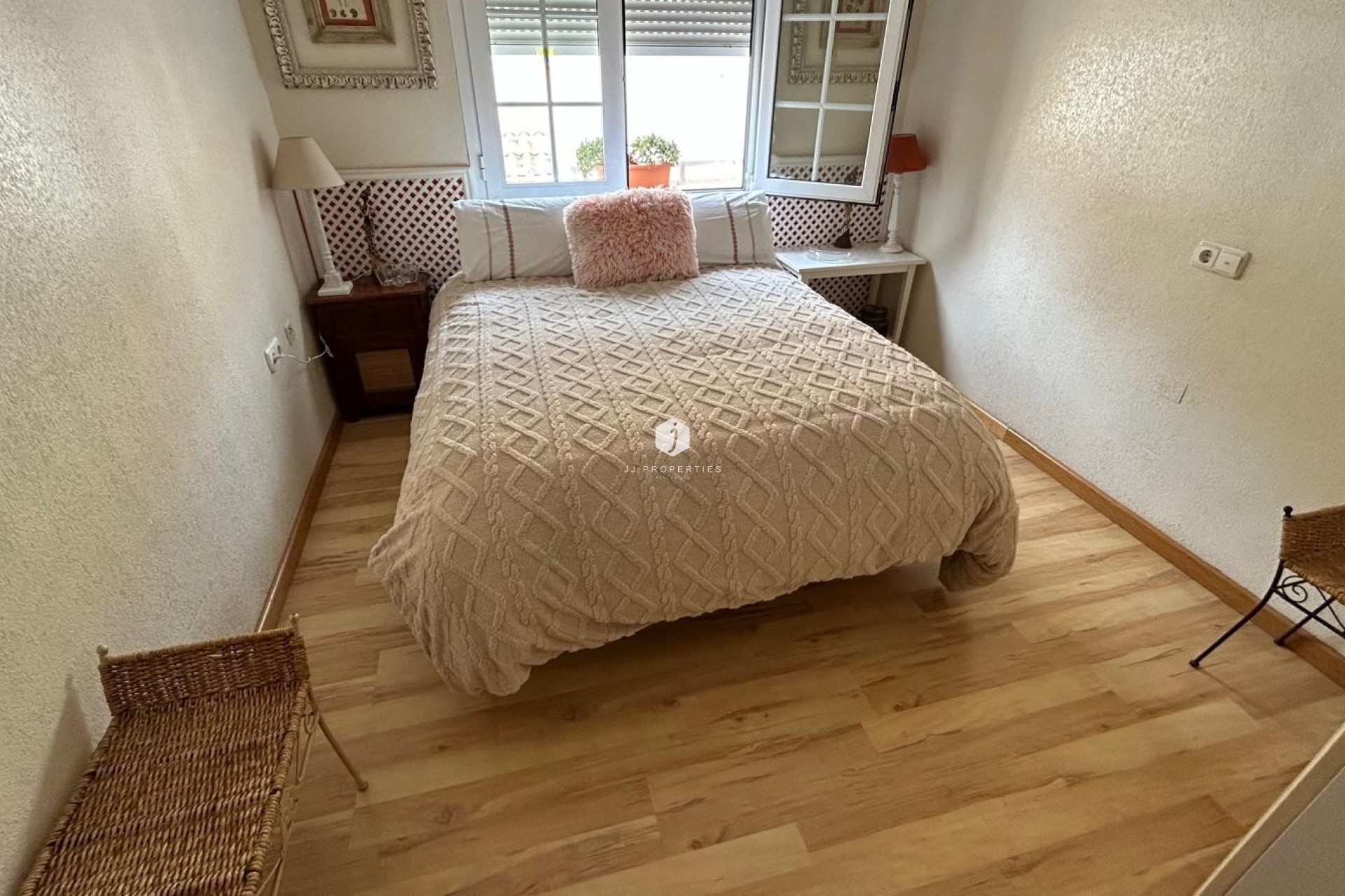 Resale - Villa -
Los Montesinos - Costa Blanca