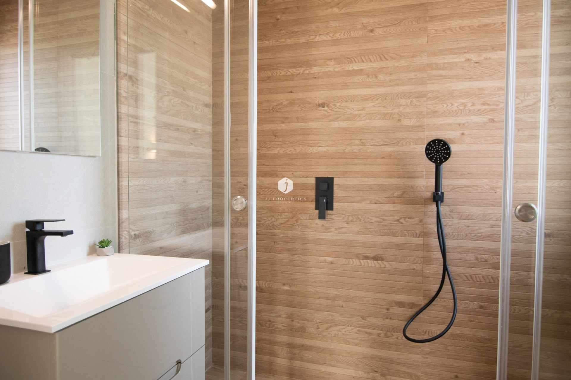 Resale - Villa -
Los Montesinos - Costa Blanca