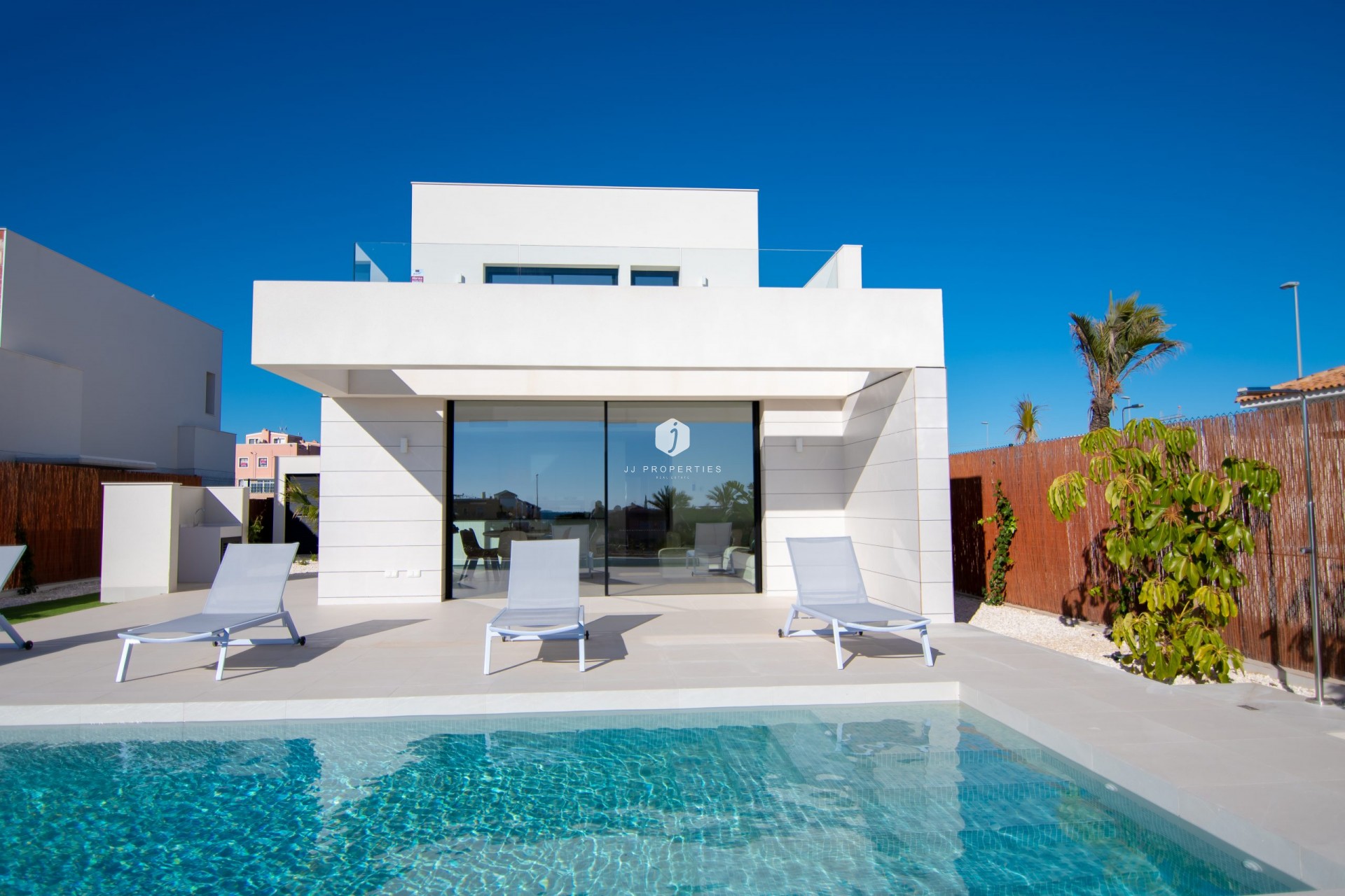 Resale - Villa -
Los Montesinos - Costa Blanca