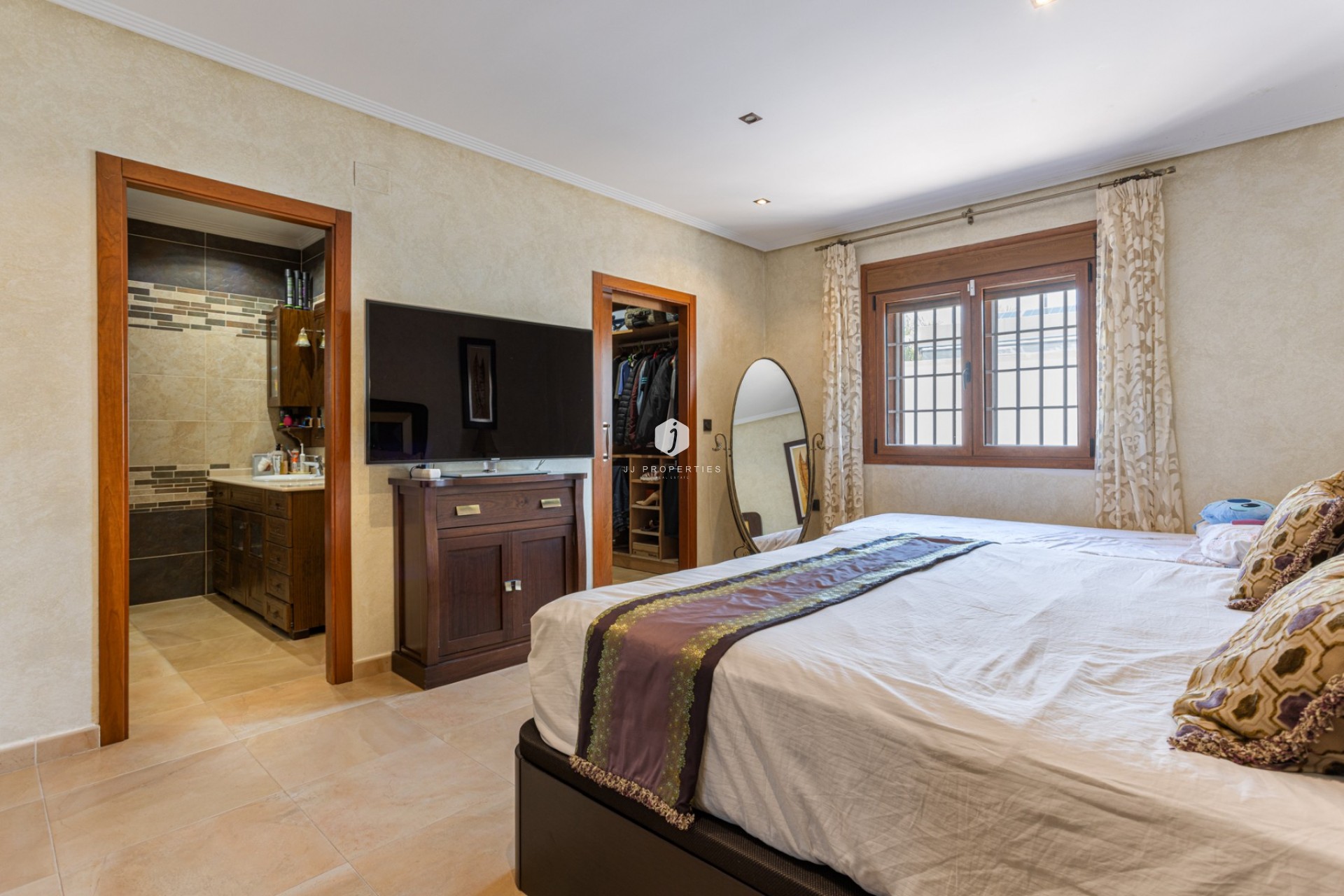 Resale - Villa -
Los Montesinos - Costa Blanca