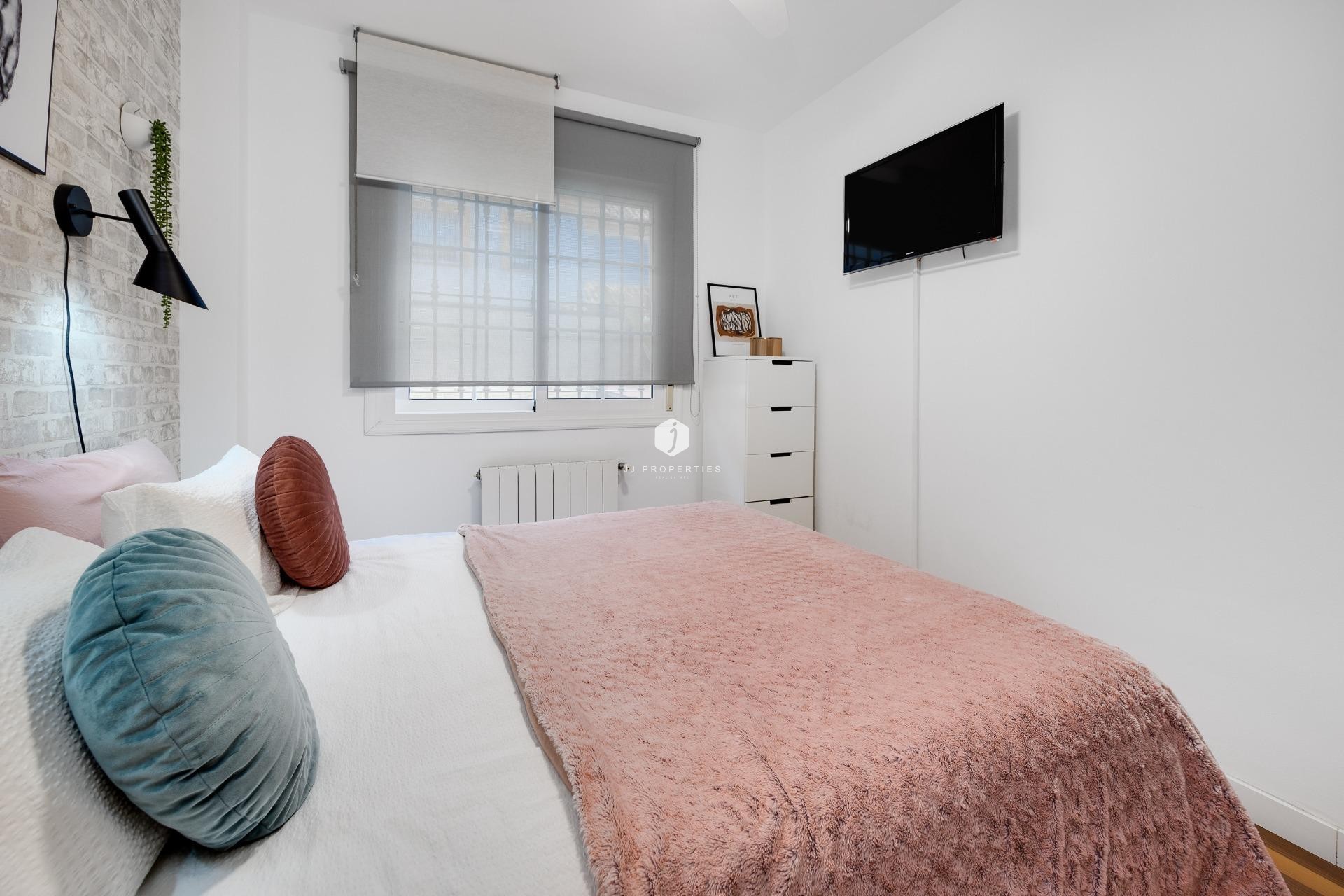 Resale - Villa -
Los Montesinos - La herrada