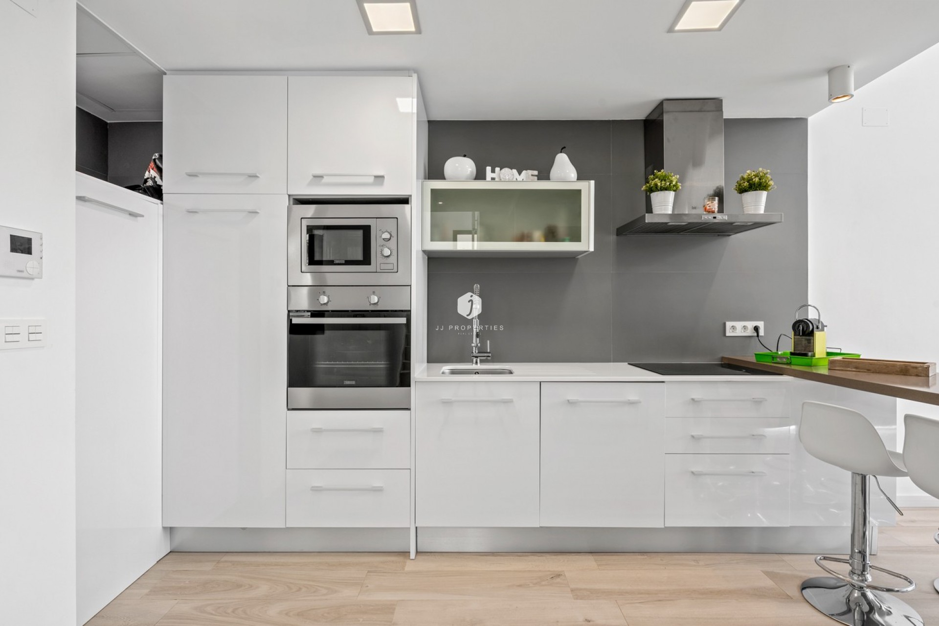 Resale - Villa -
Orihuela Costa - Cabo Roig