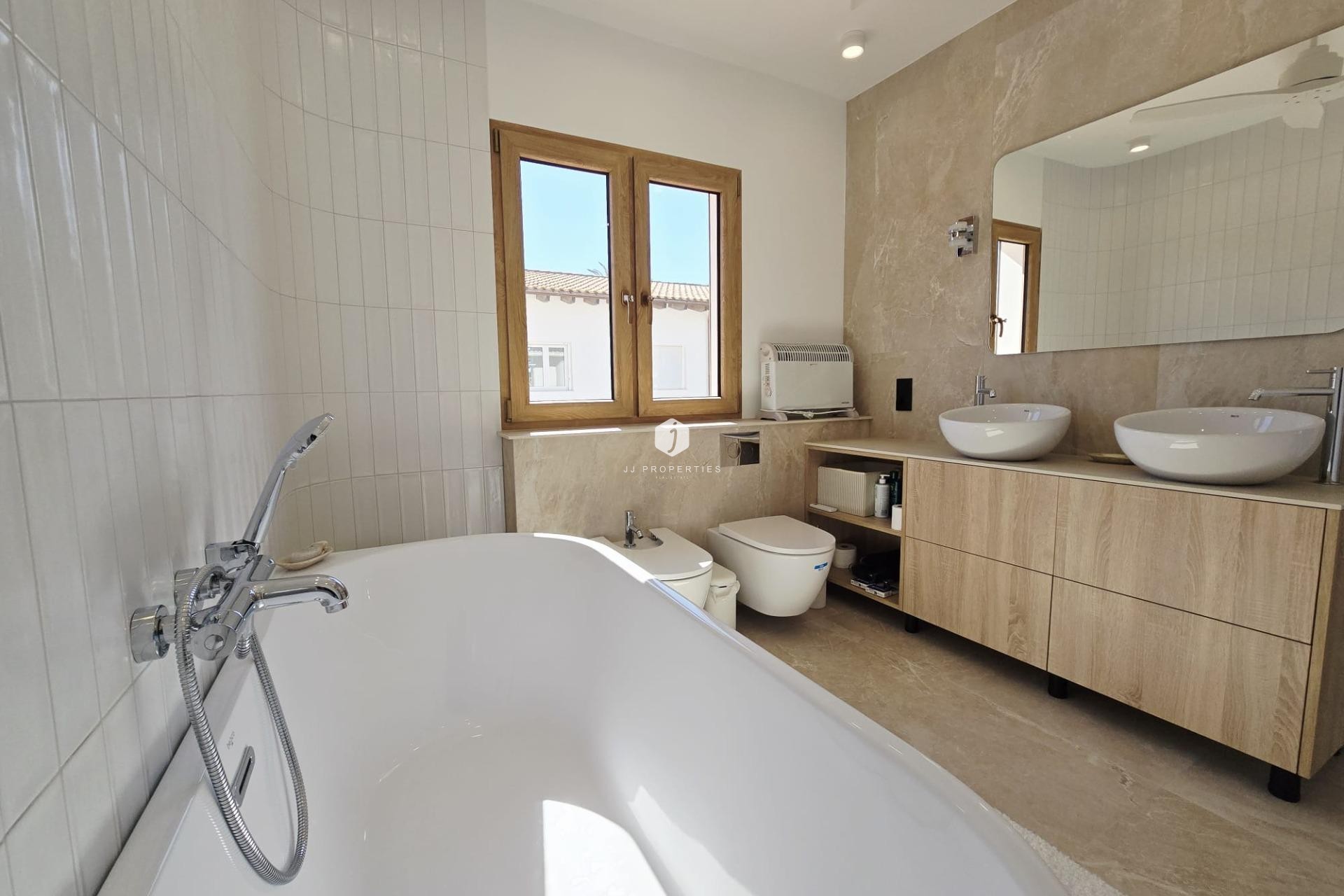 Resale - Villa -
Orihuela Costa - Cabo Roig