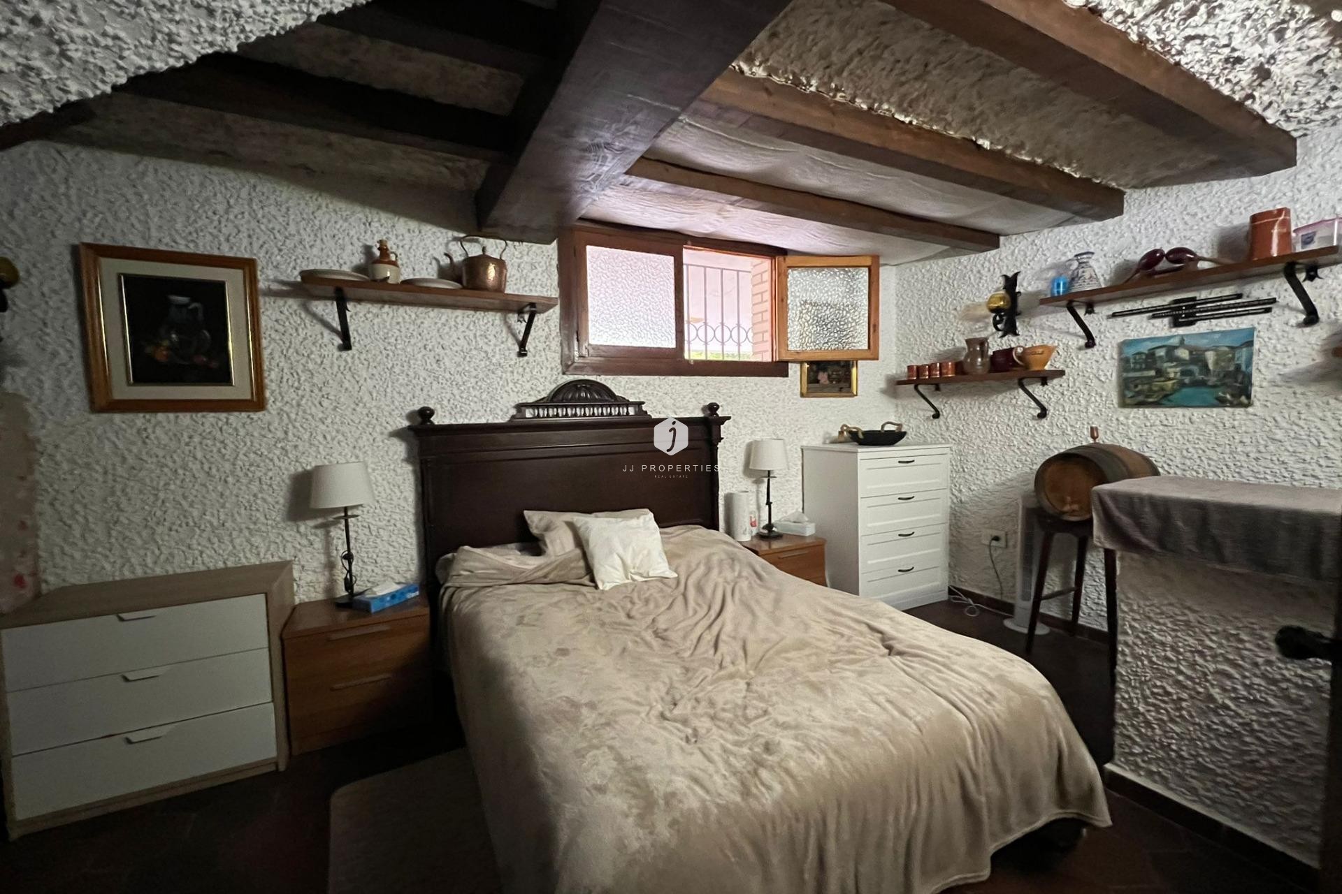 Resale - Villa -
Orihuela Costa - Campoamor