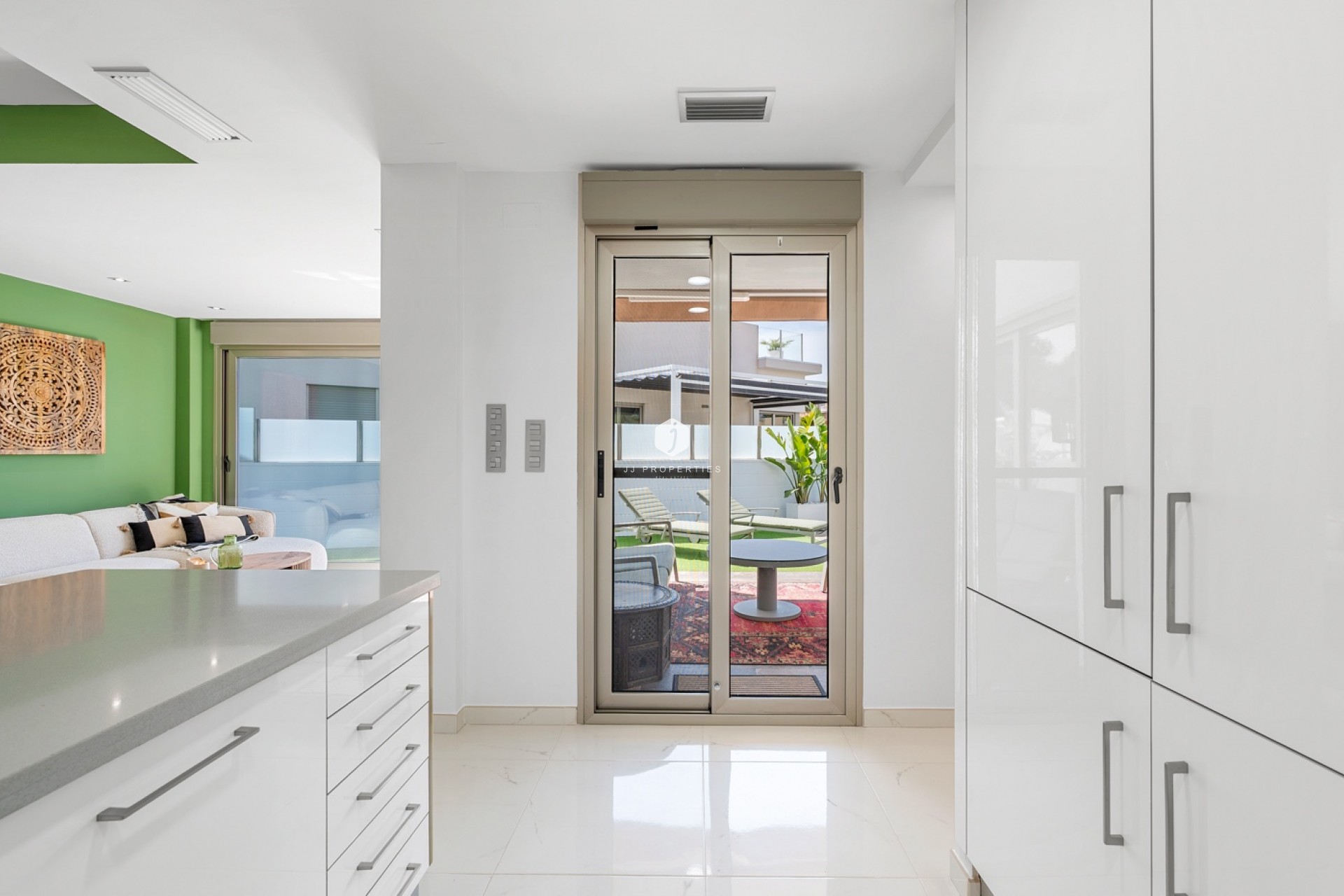 Resale - Villa -
Orihuela Costa - Costa Blanca