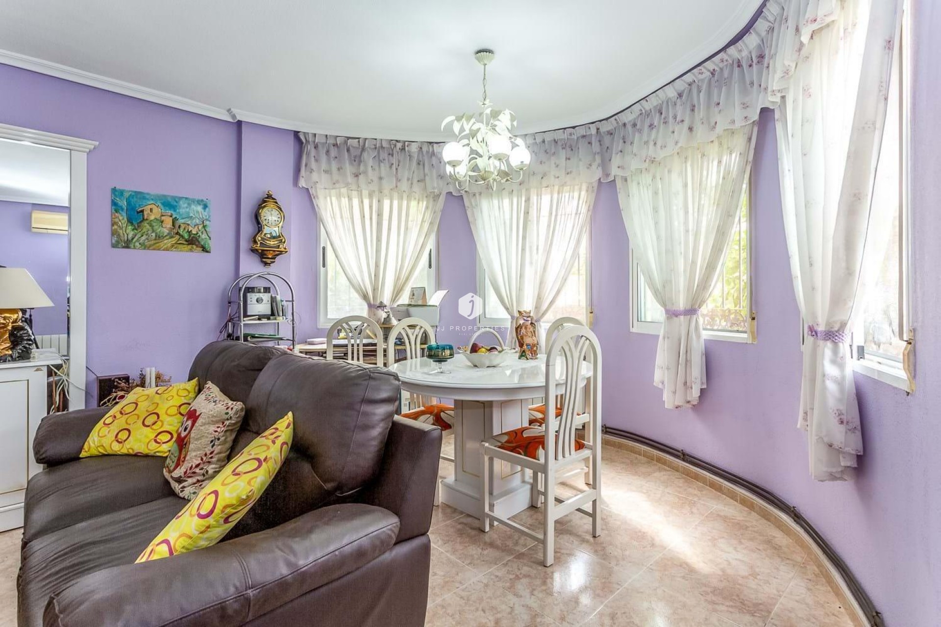 Resale - Villa -
Orihuela Costa - Costa Blanca