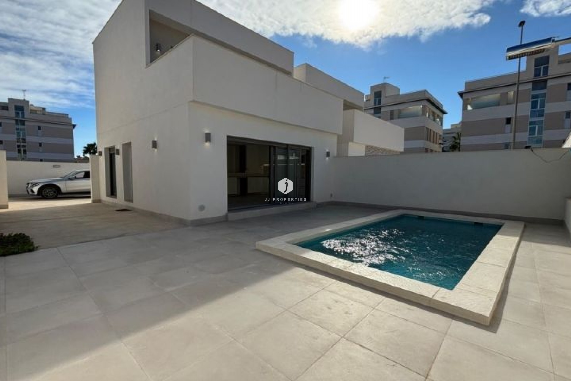 Resale - Villa -
Orihuela Costa - Costa Blanca