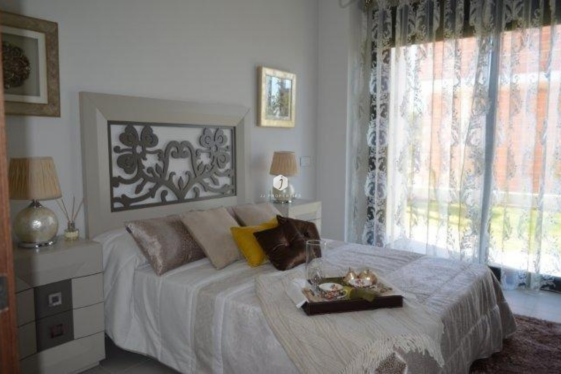 Resale - Villa -
Orihuela Costa - Costa Blanca