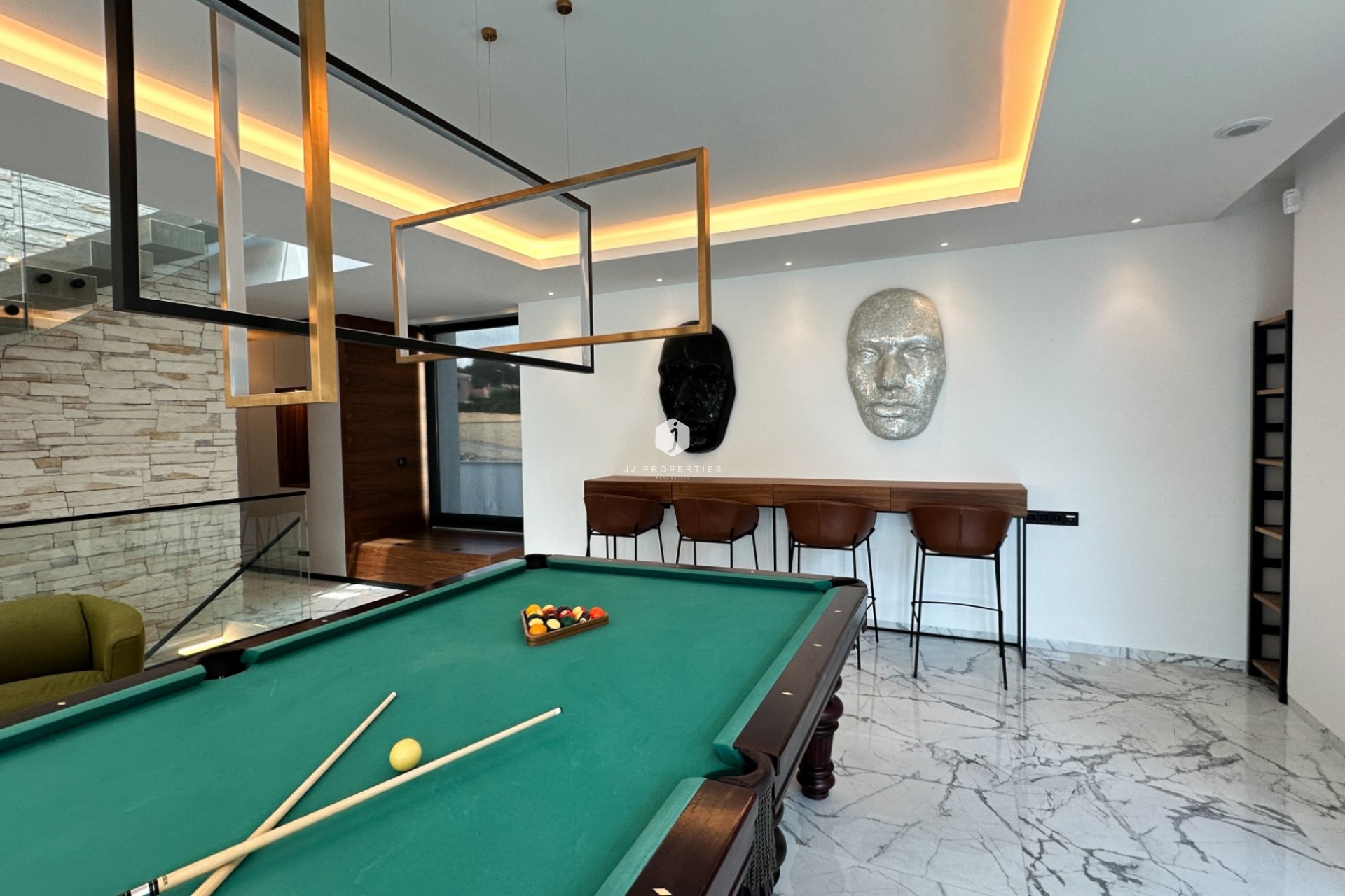 Resale - Villa -
Orihuela Costa - Costa Blanca