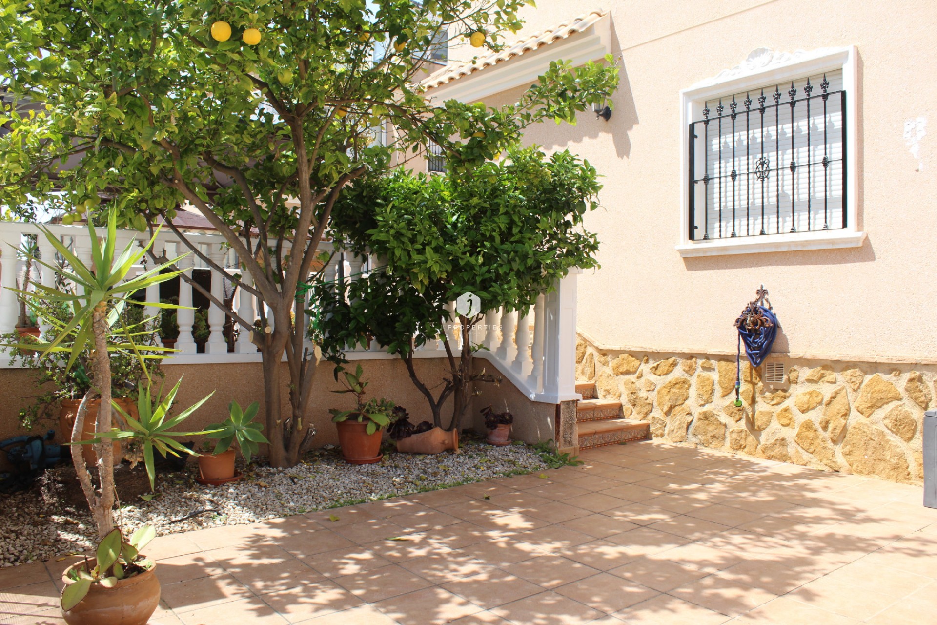 Resale - Villa -
Orihuela Costa - Costa Blanca