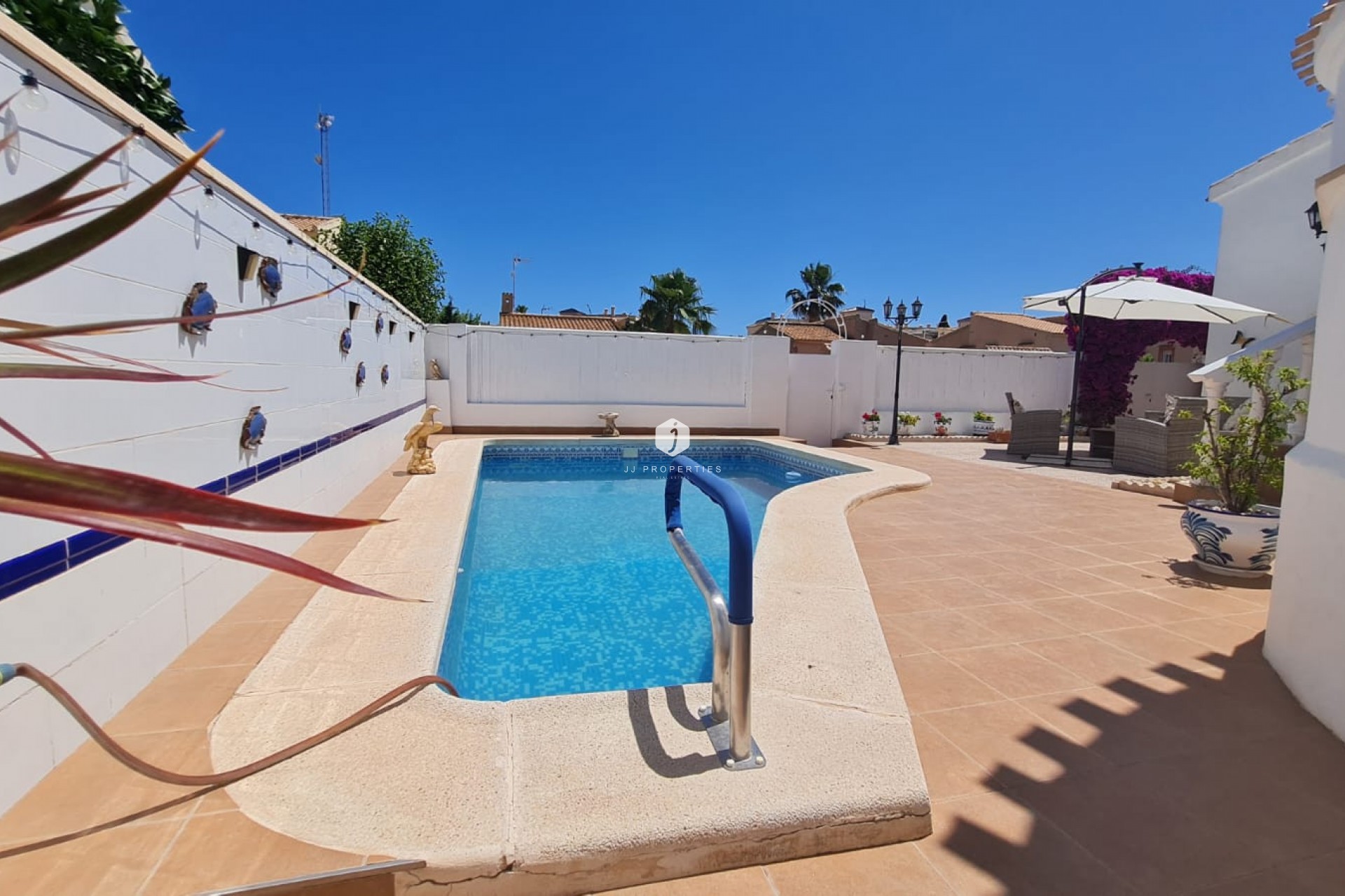Resale - Villa -
Orihuela Costa - Costa Blanca
