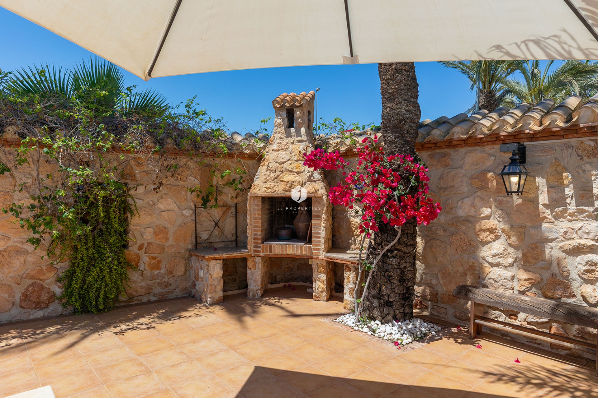 Resale - Villa -
Orihuela Costa - Costa Blanca