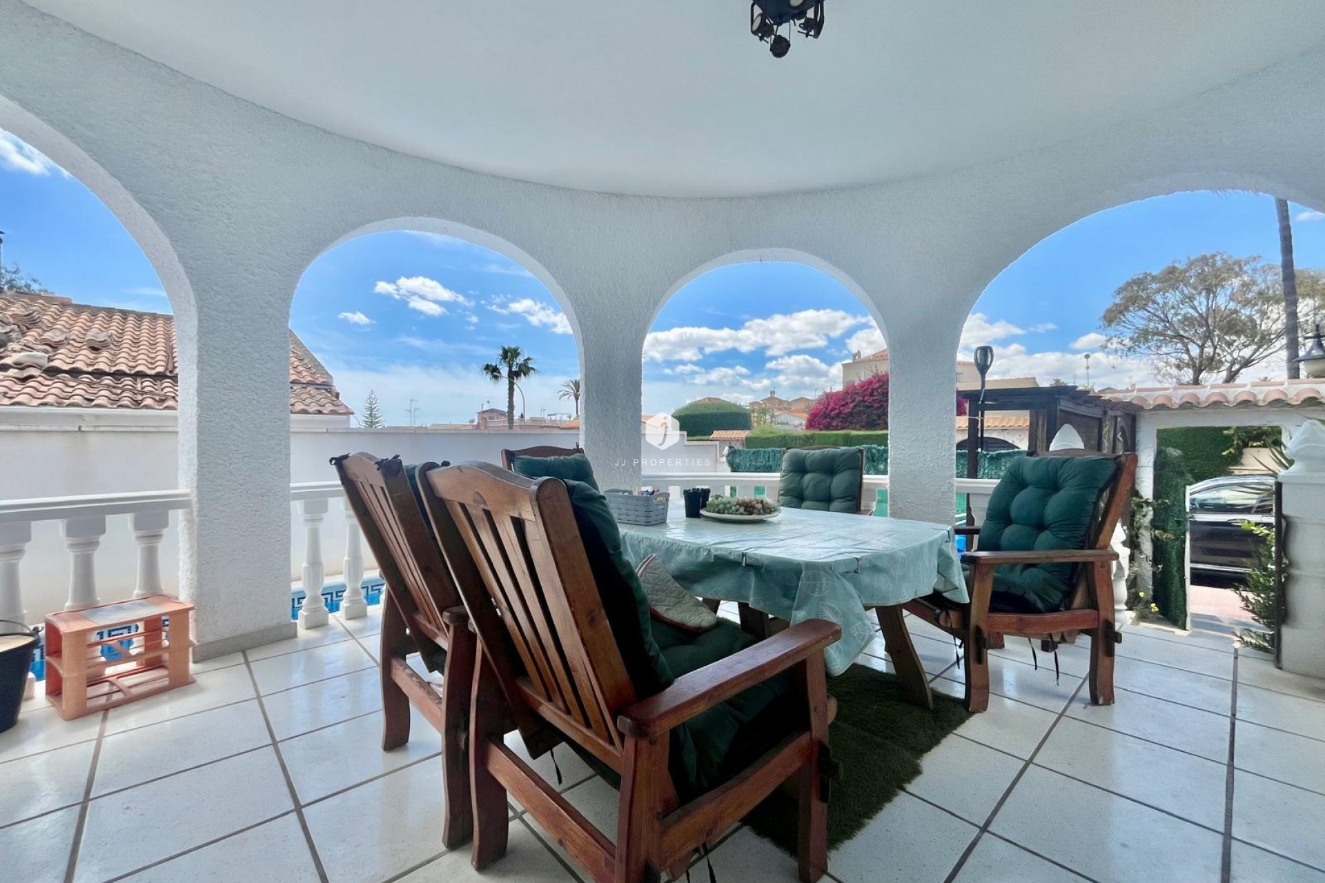 Resale - Villa -
Orihuela Costa - La Florida
