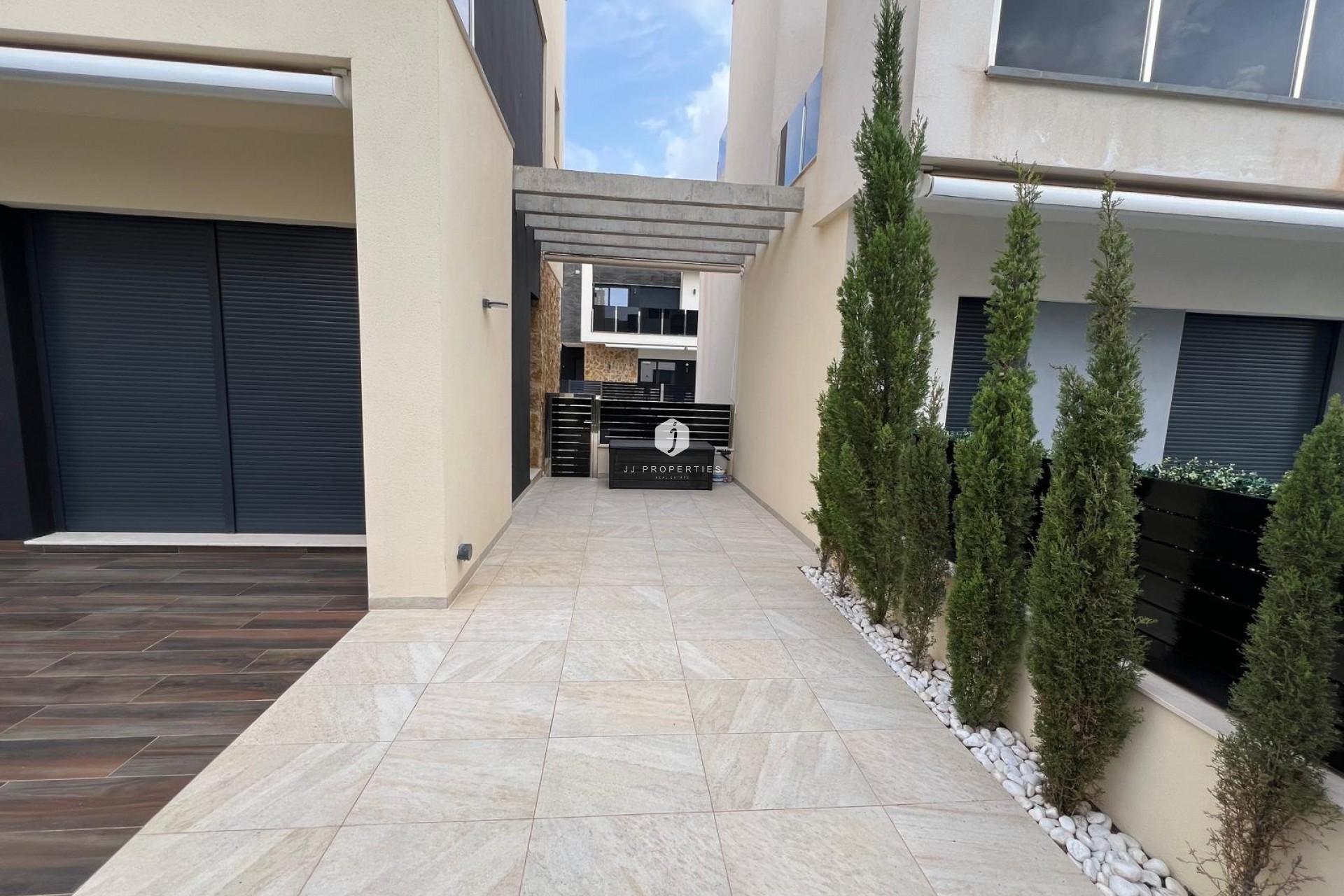 Resale - Villa -
Orihuela Costa - Lomas de Cabo Roig