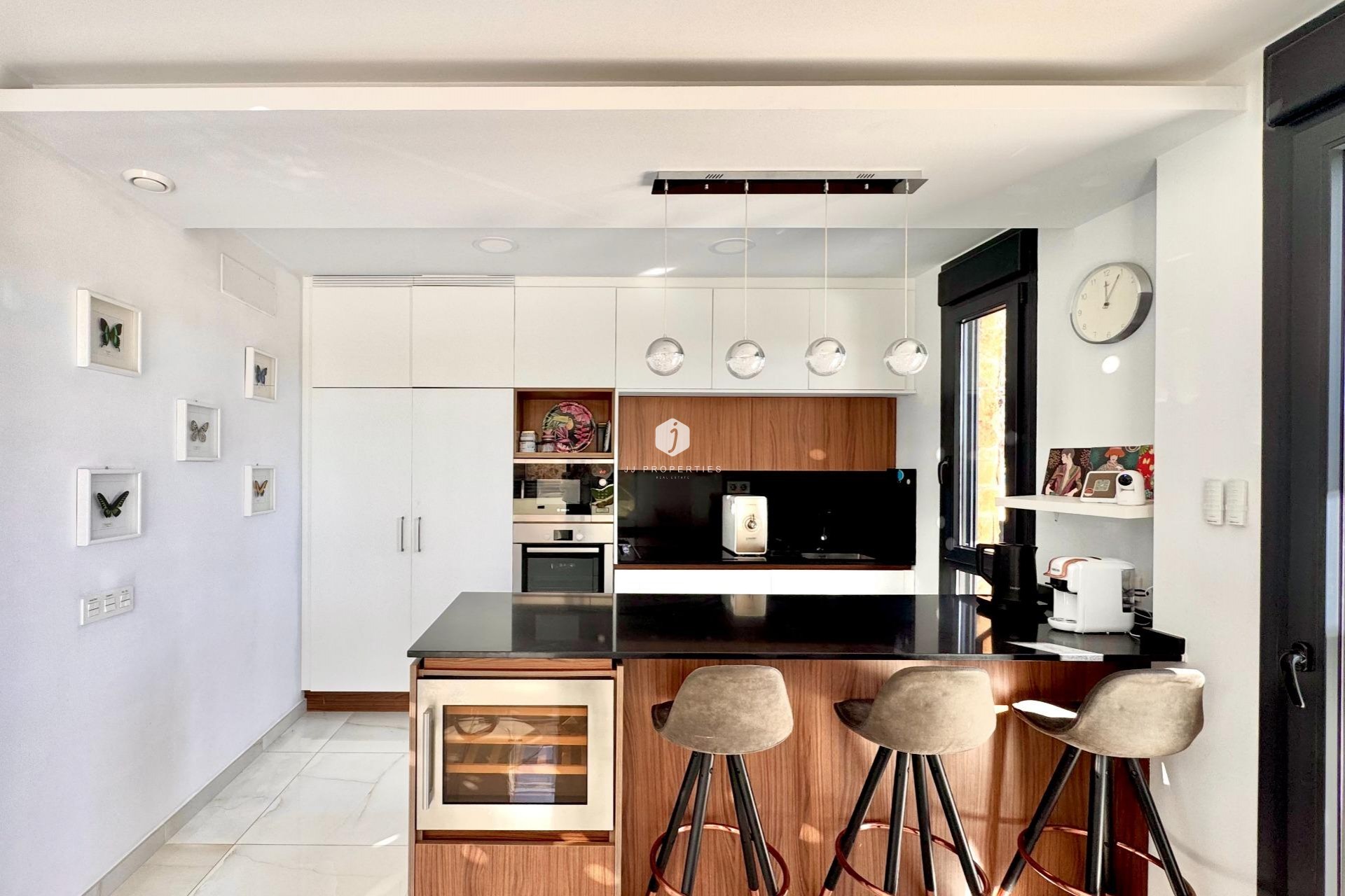 Resale - Villa -
Orihuela Costa - Lomas de Cabo Roig