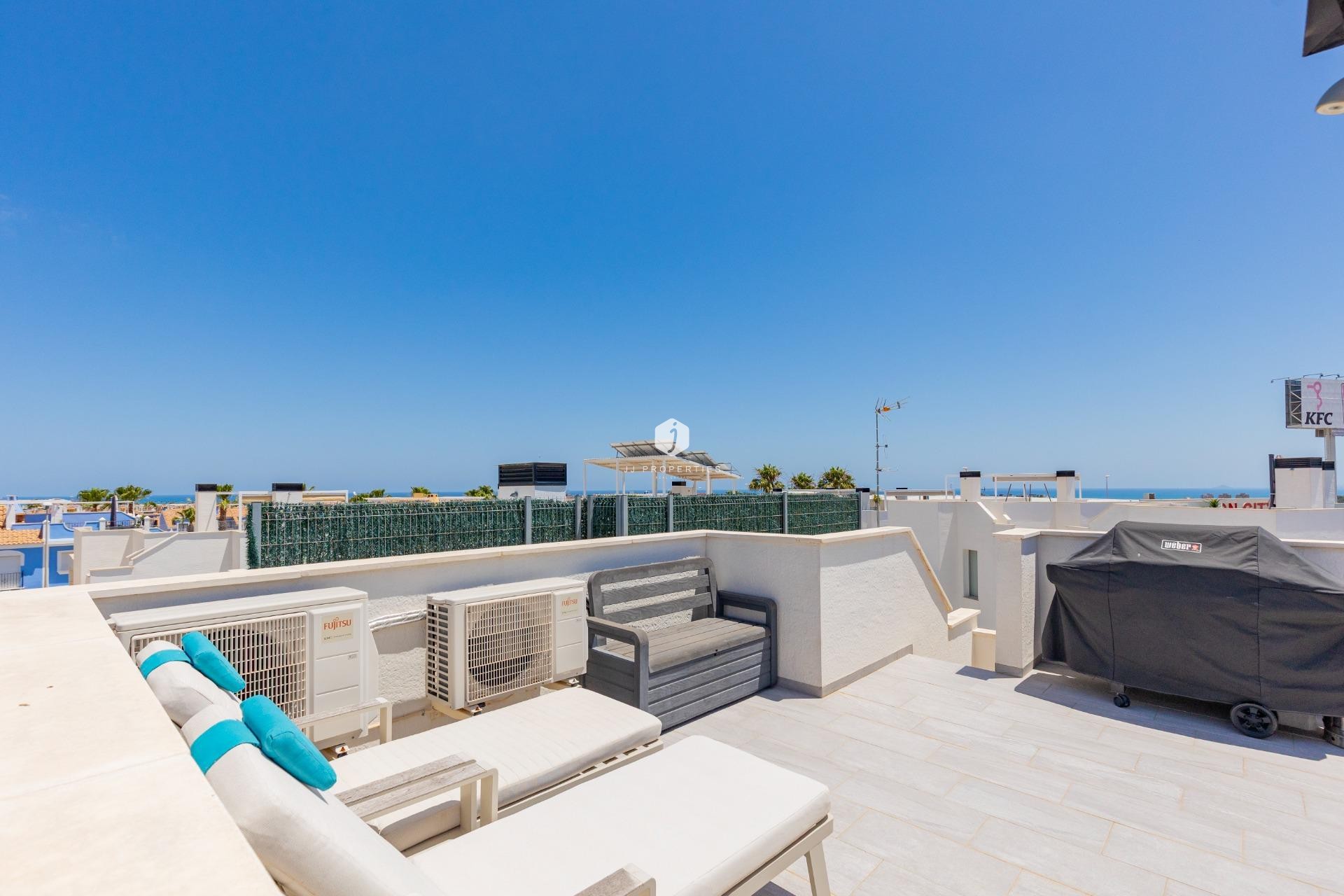 Resale - Villa -
Orihuela Costa - Lomas de Cabo Roig