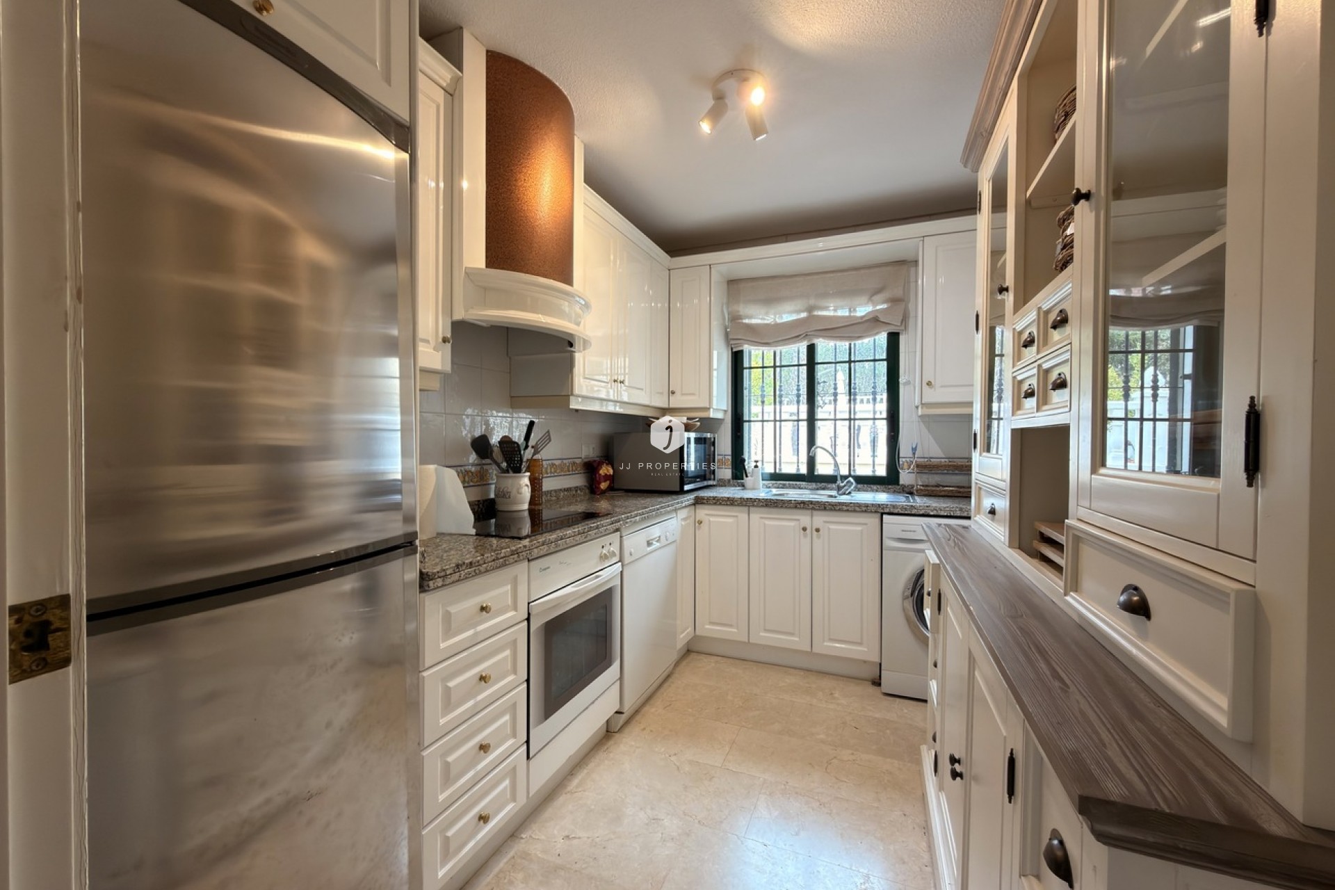 Resale - Villa -
Orihuela Costa - Los Doses