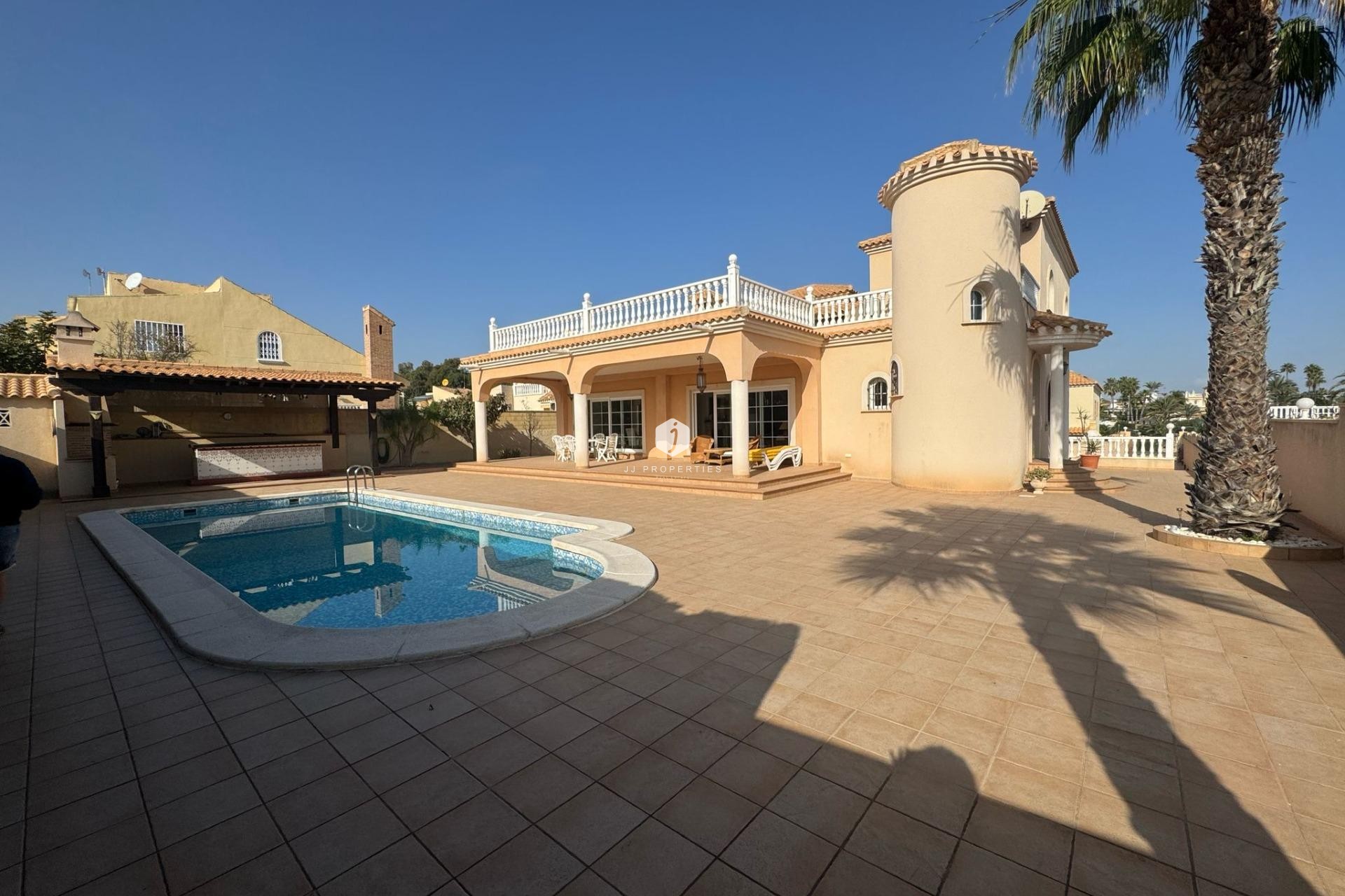 Resale - Villa -
Orihuela Costa - Playa Flamenca