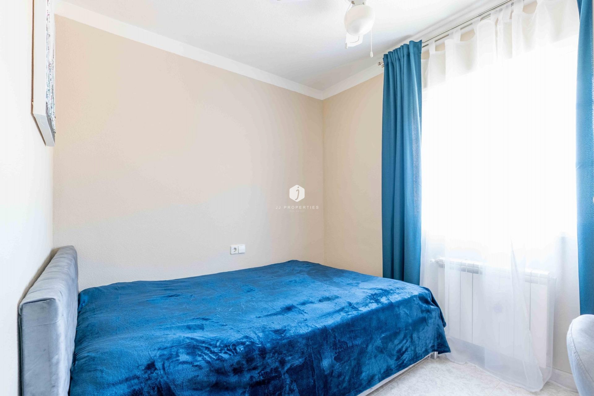 Resale - Villa -
Orihuela Costa - Punta Prima