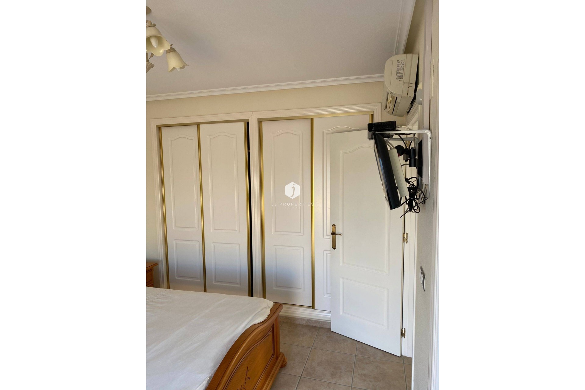 Resale - Villa -
Orihuela Costa - Villamartín-las Filipinas