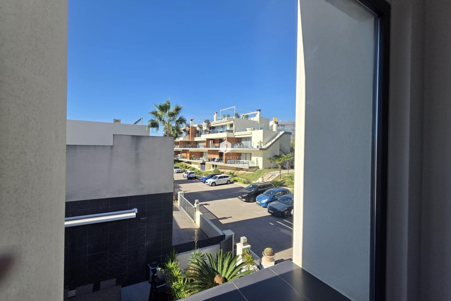 Resale - Villa -
Orihuela Costa - Villamartín