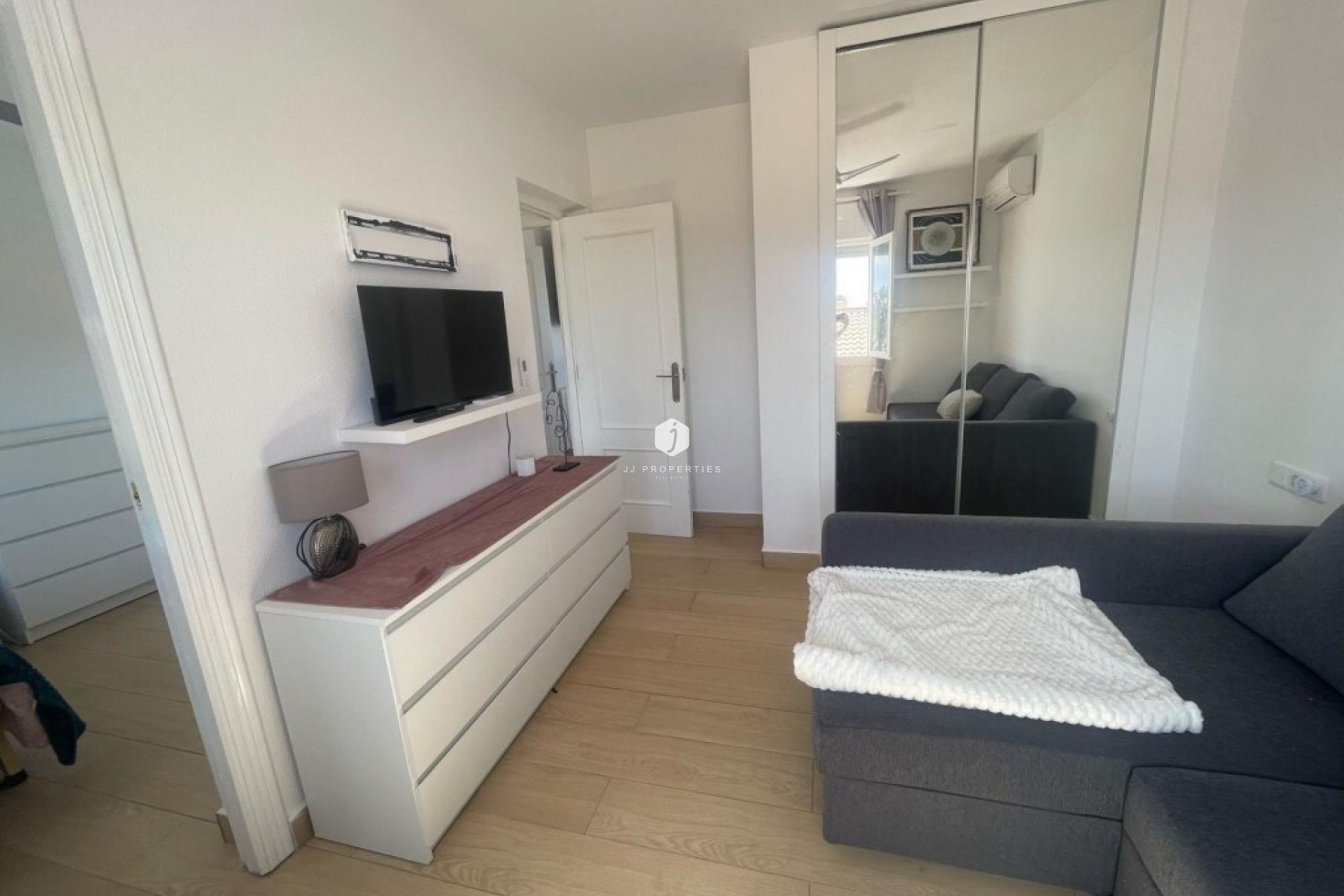 Resale - Villa -
Playa Flamenca - Costa Blanca