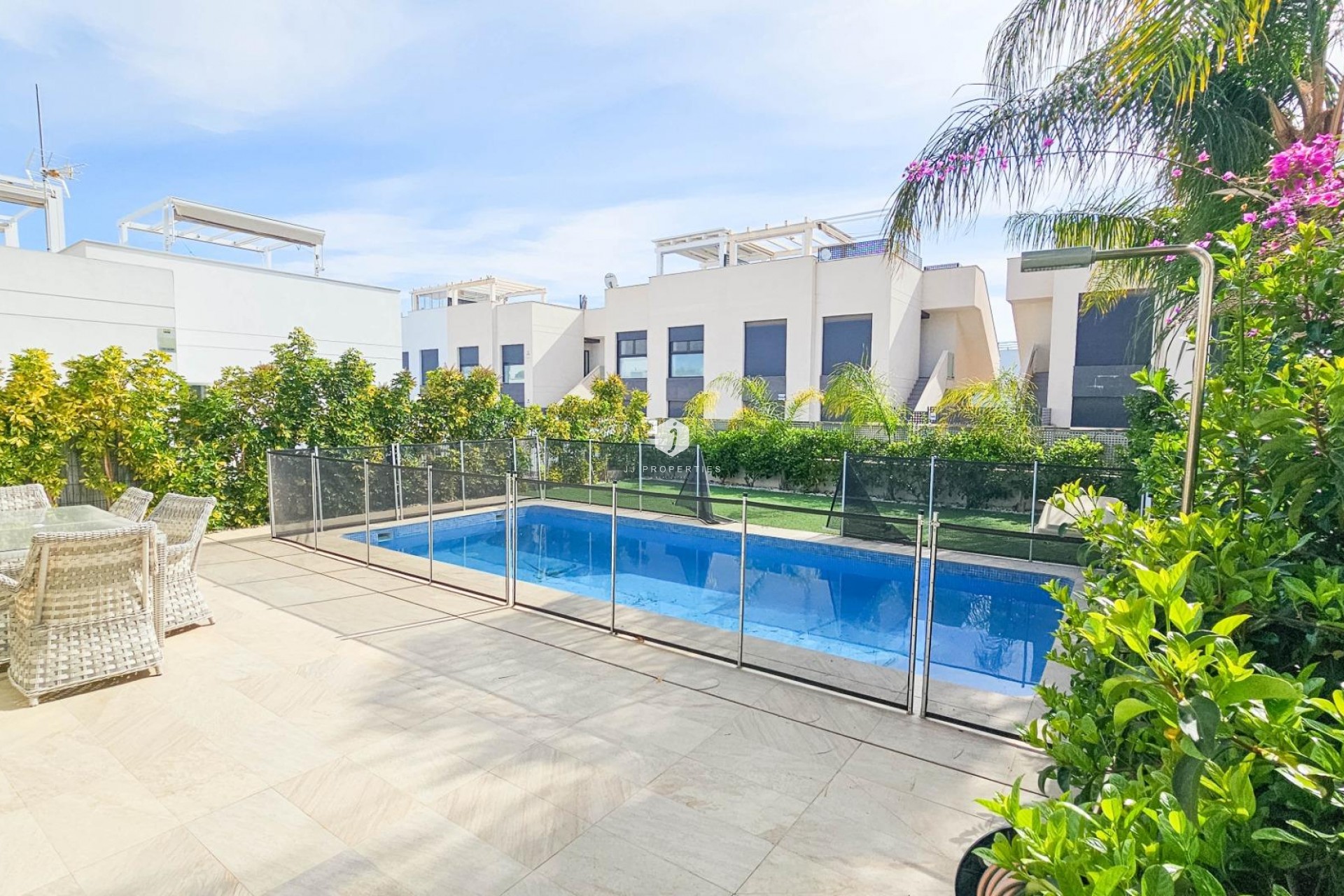 Resale - Villa -
Rojales - Cuidad Quesada