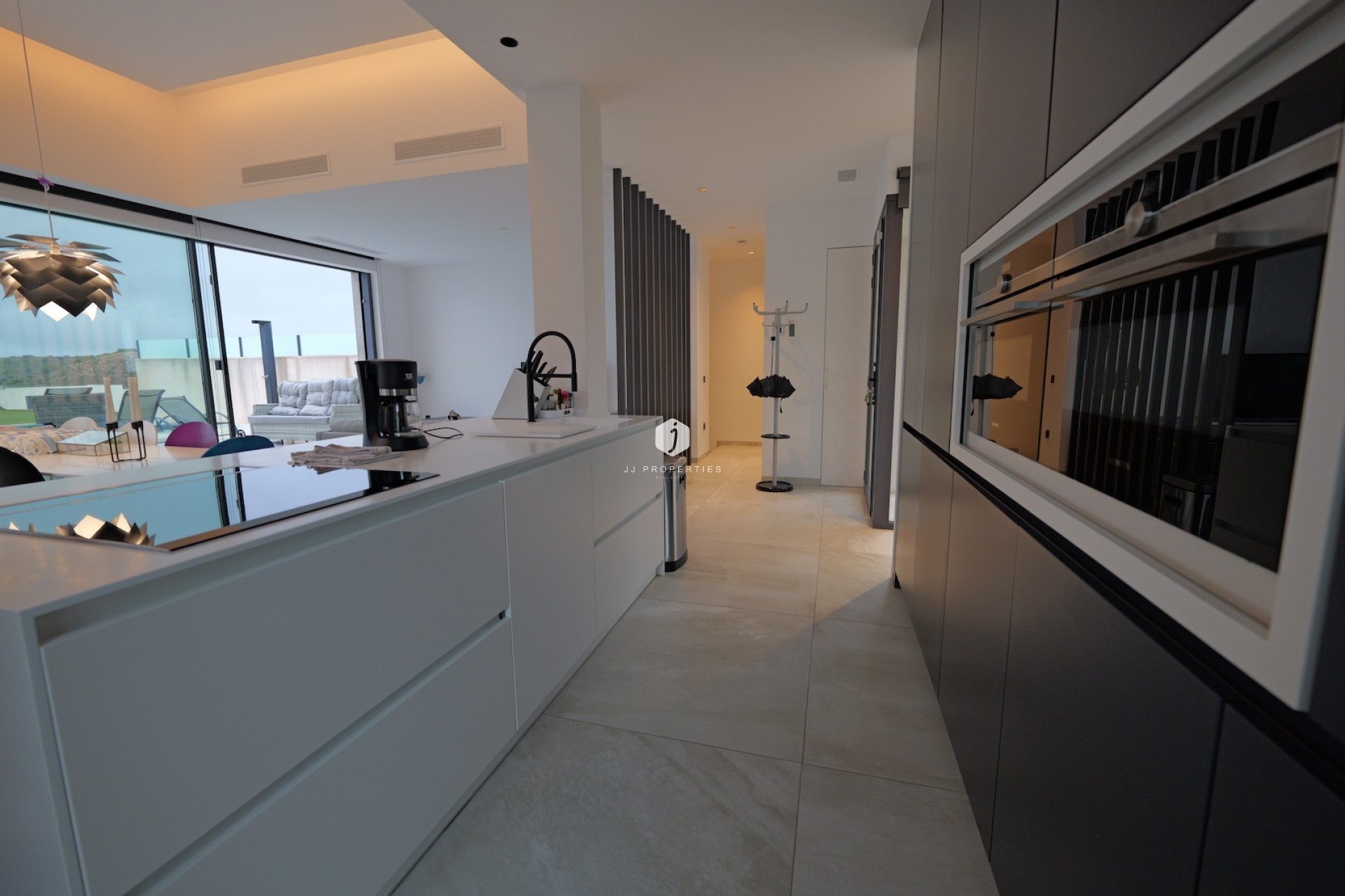 Resale - Villa -
Rojales - Inland