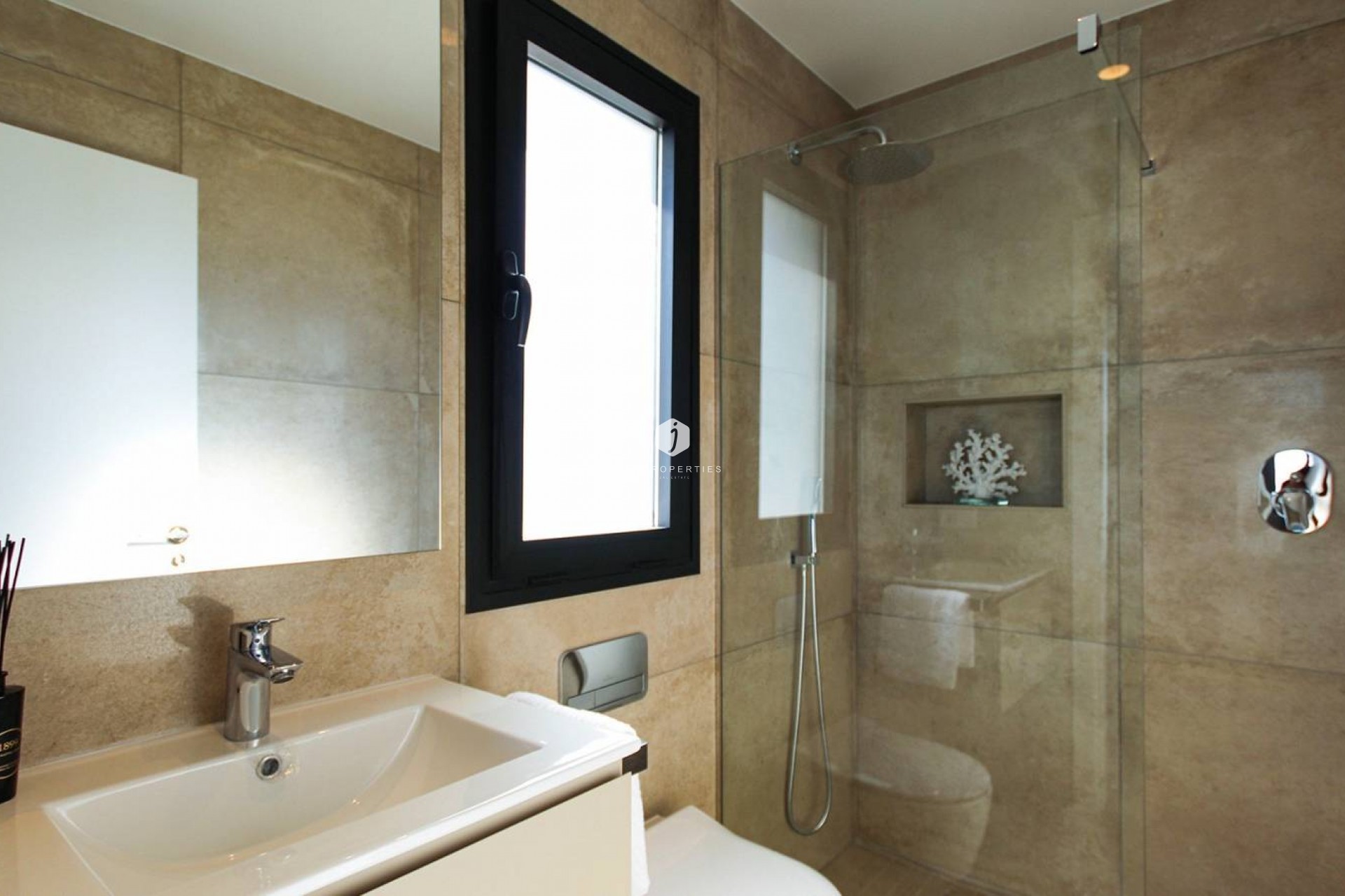 Resale - Villa -
Rojales - Inland