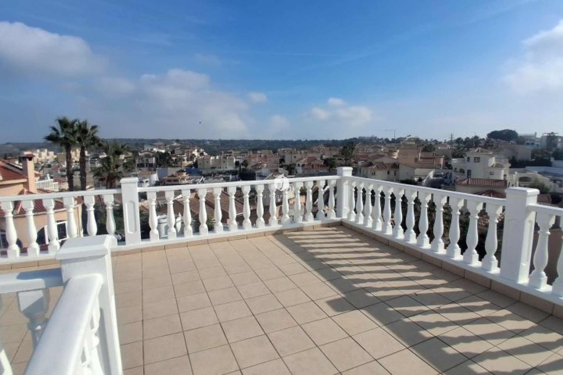 Resale - Villa -
Rojales - Inland