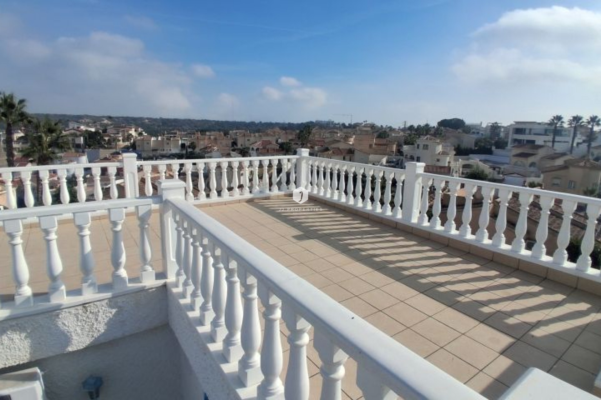 Resale - Villa -
Rojales - Inland