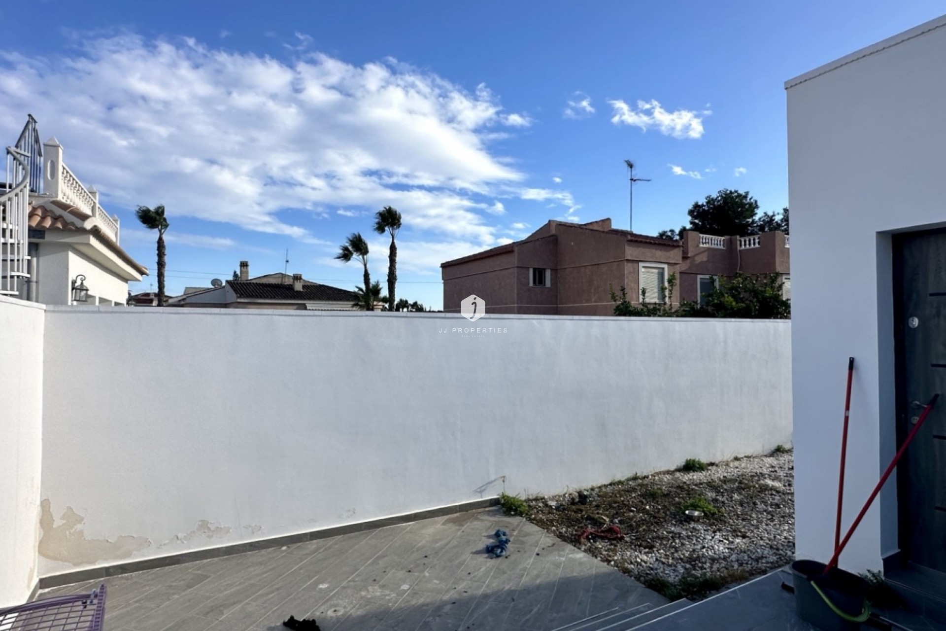 Resale - Villa -
Rojales - Inland