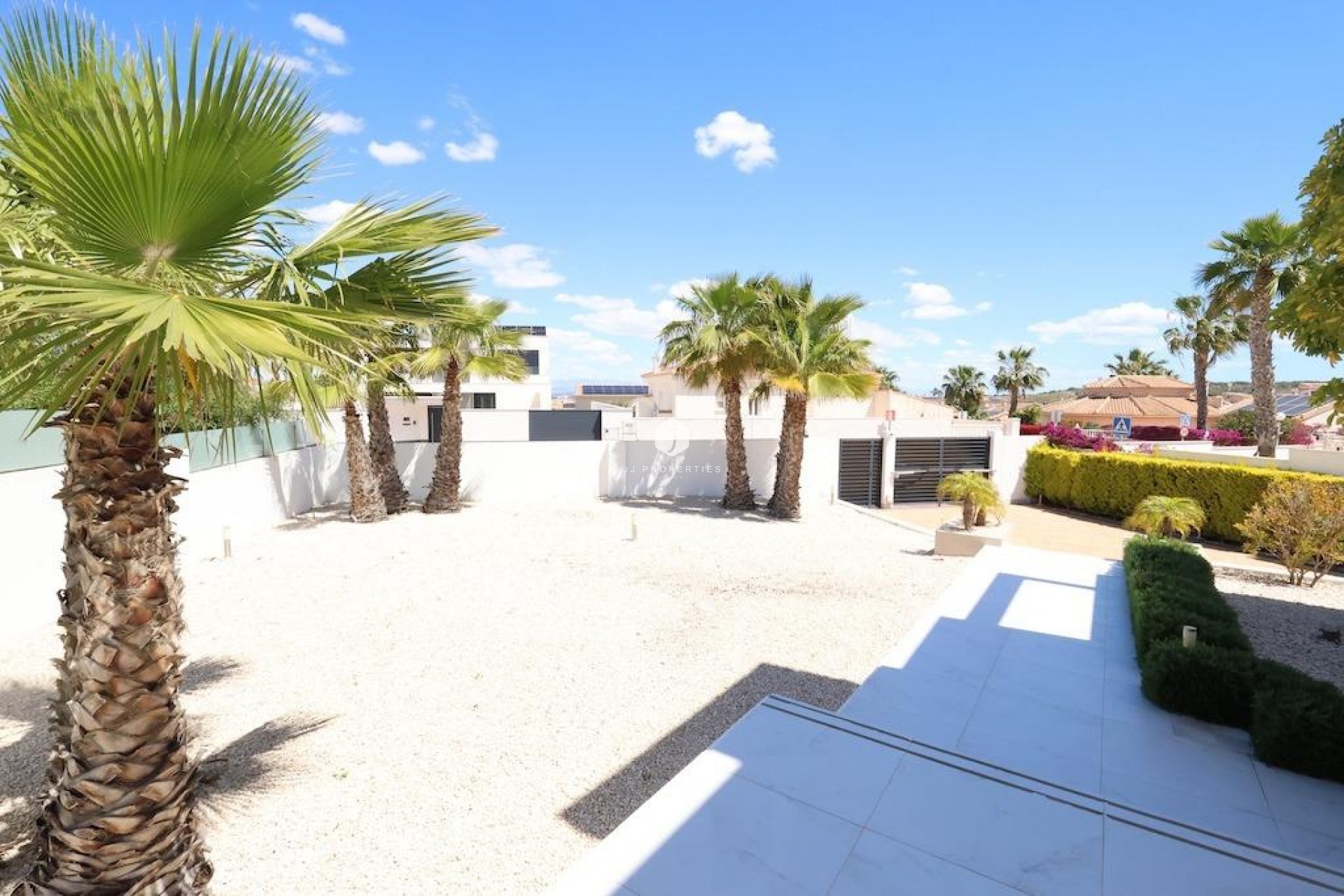 Resale - Villa -
Rojales - Inland