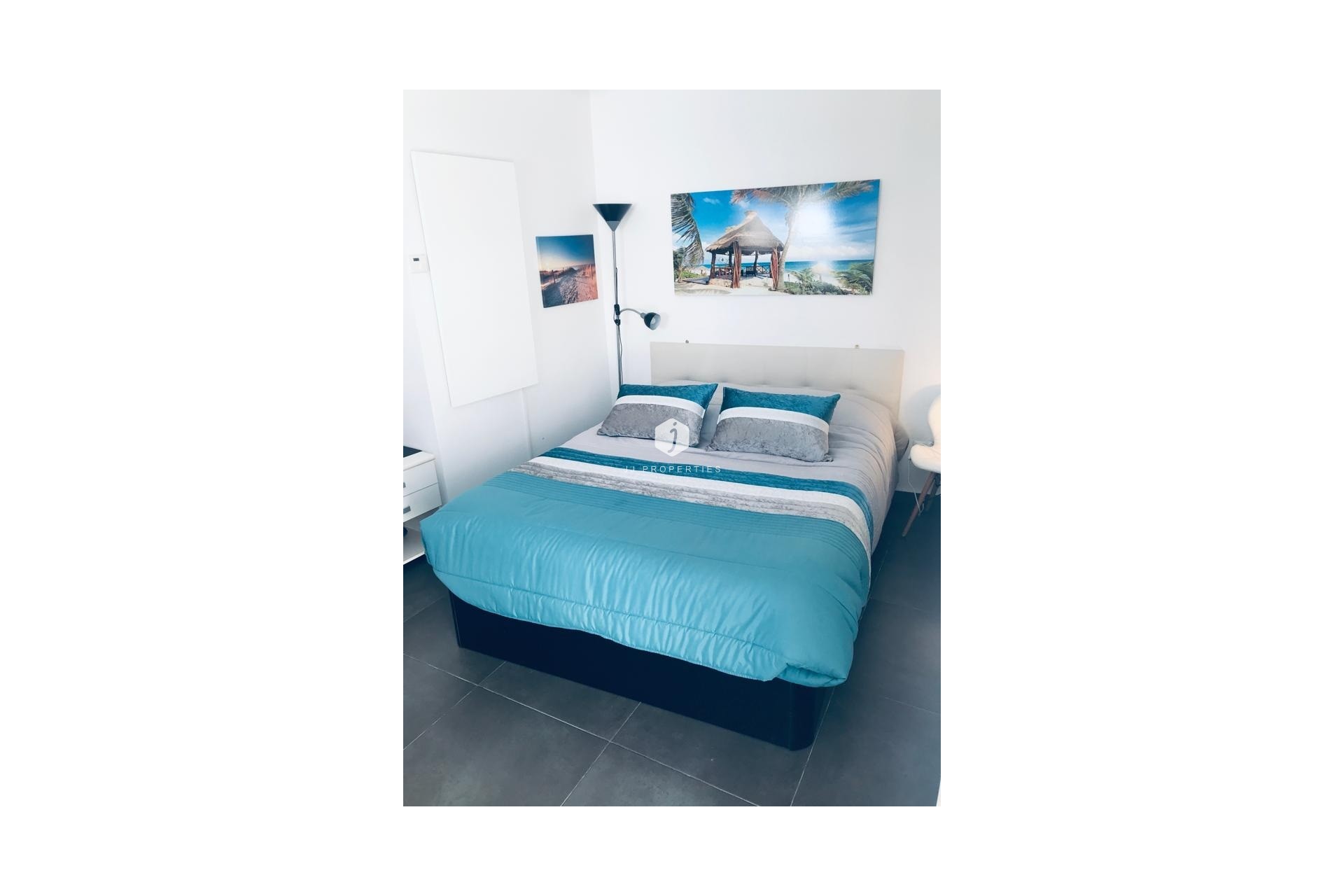 Resale - Villa -
Rojales - Inland