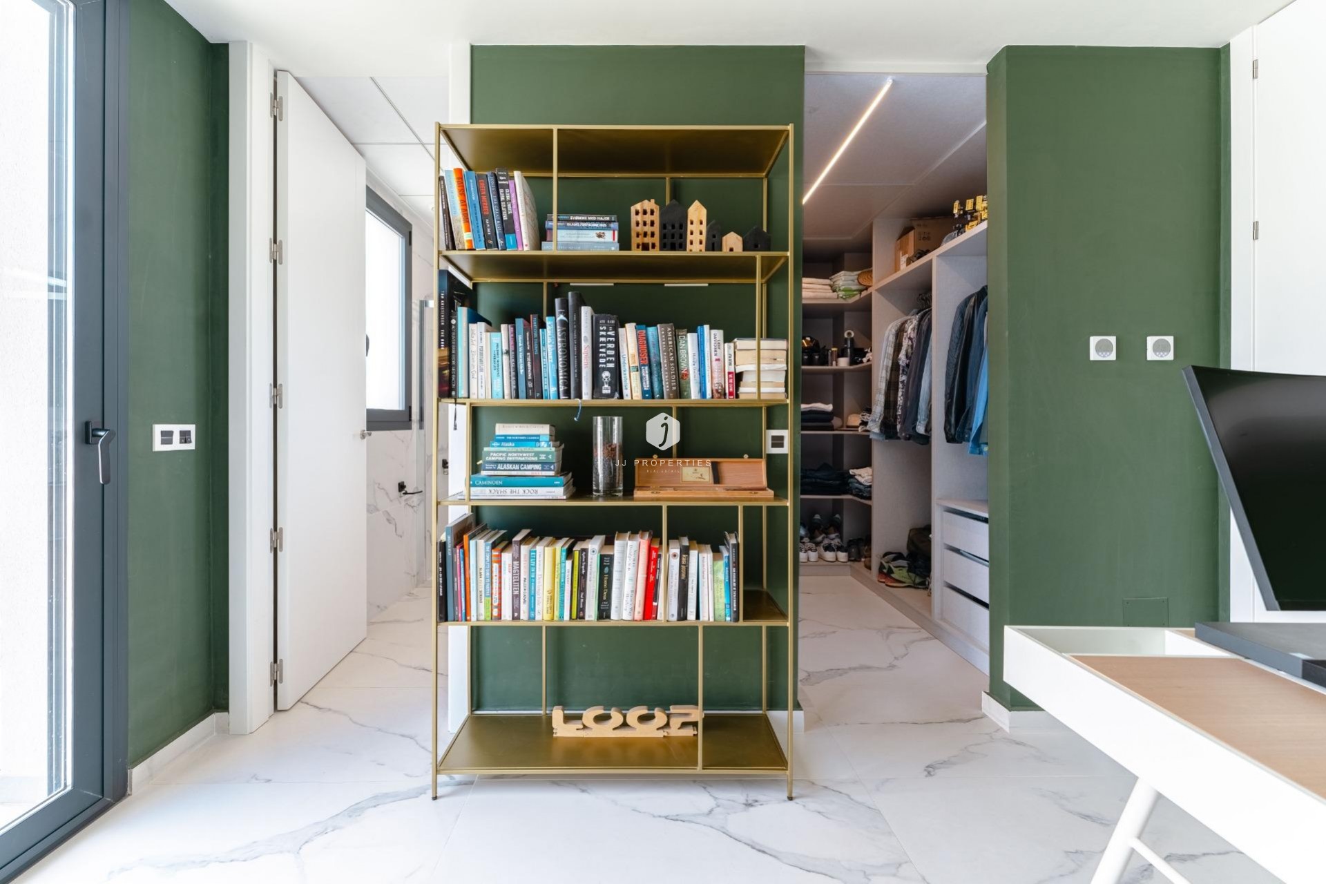 Resale - Villa -
San Miguel de Salinas - Bellavista